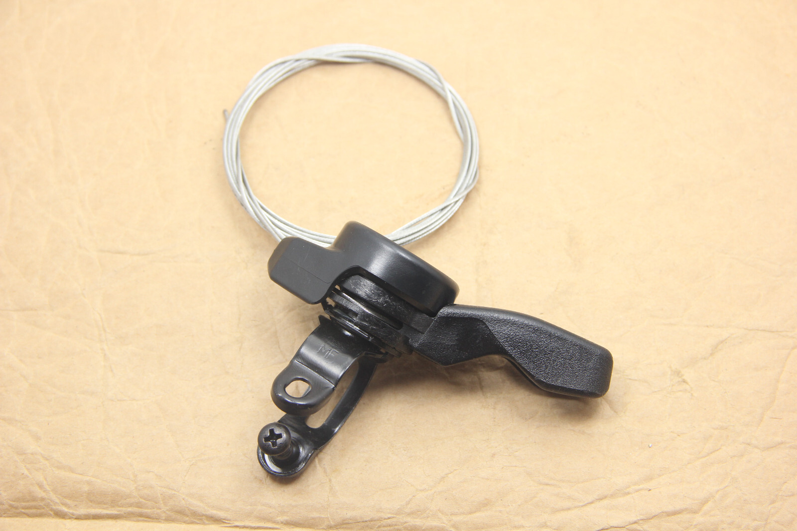 Shimano SL-TZ20 Right Shifter Fits 7 Speed Thumb Gear Shifter NOS