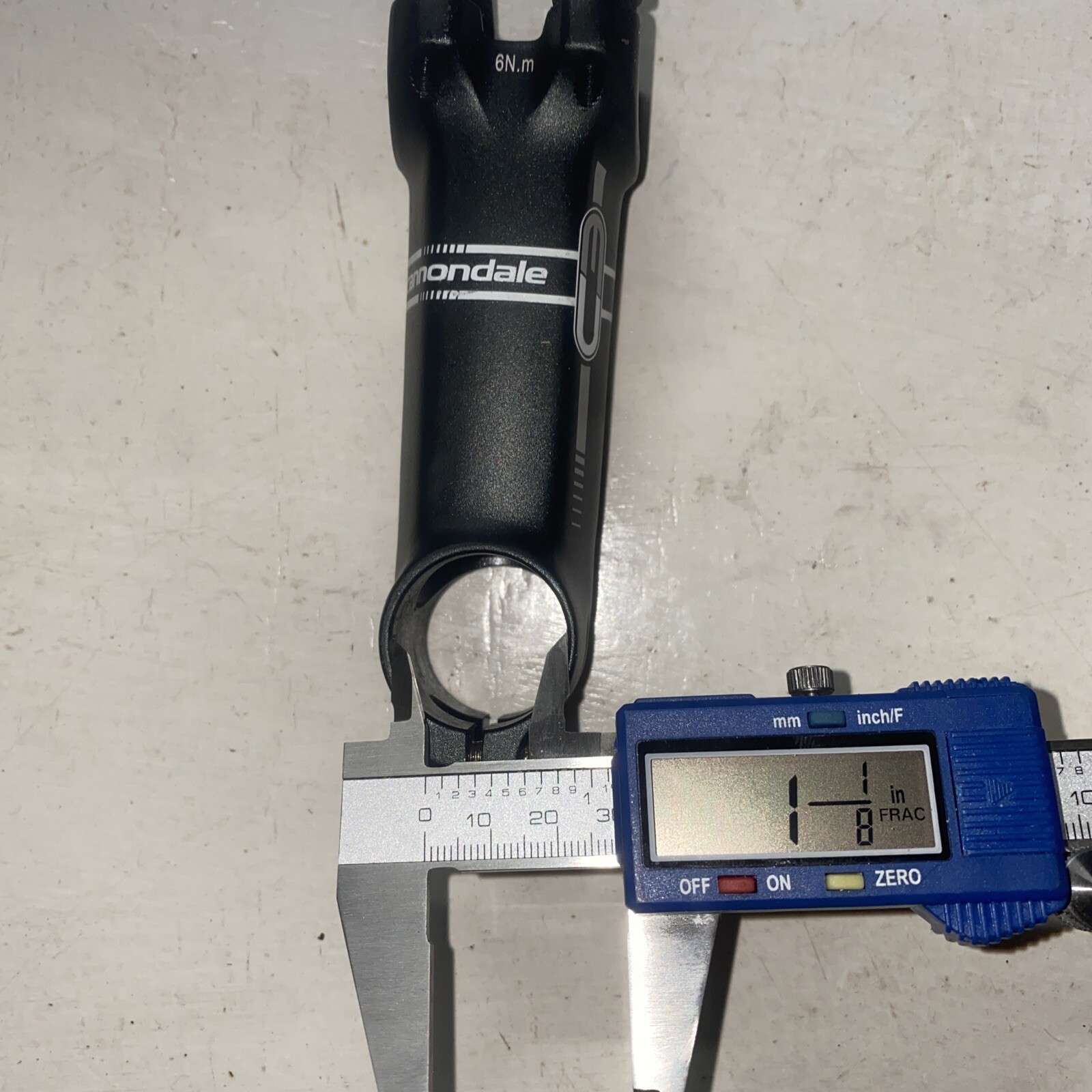 Cannondale C3 bicycle bike stem 100mm +/-7 degree 1 1/8th” black alloy