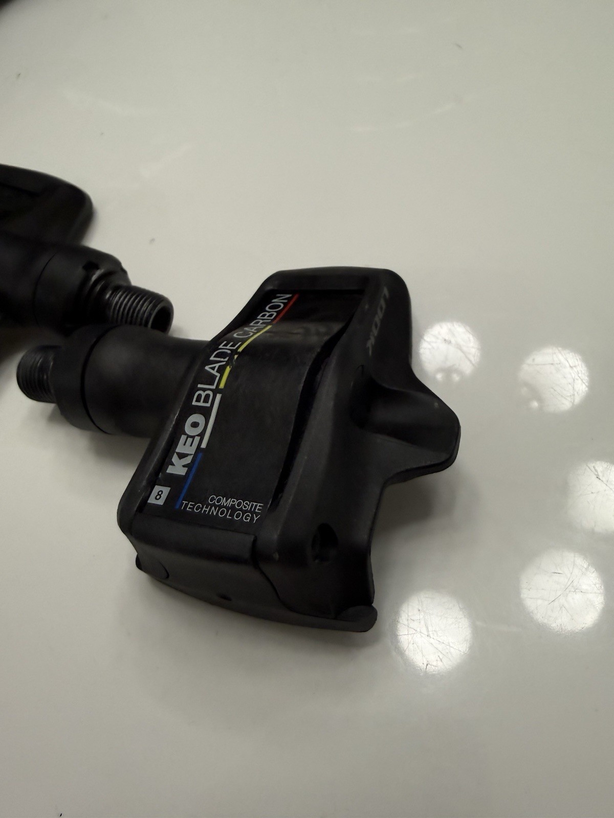 look KEO Blade carbon clipless spindle pedals