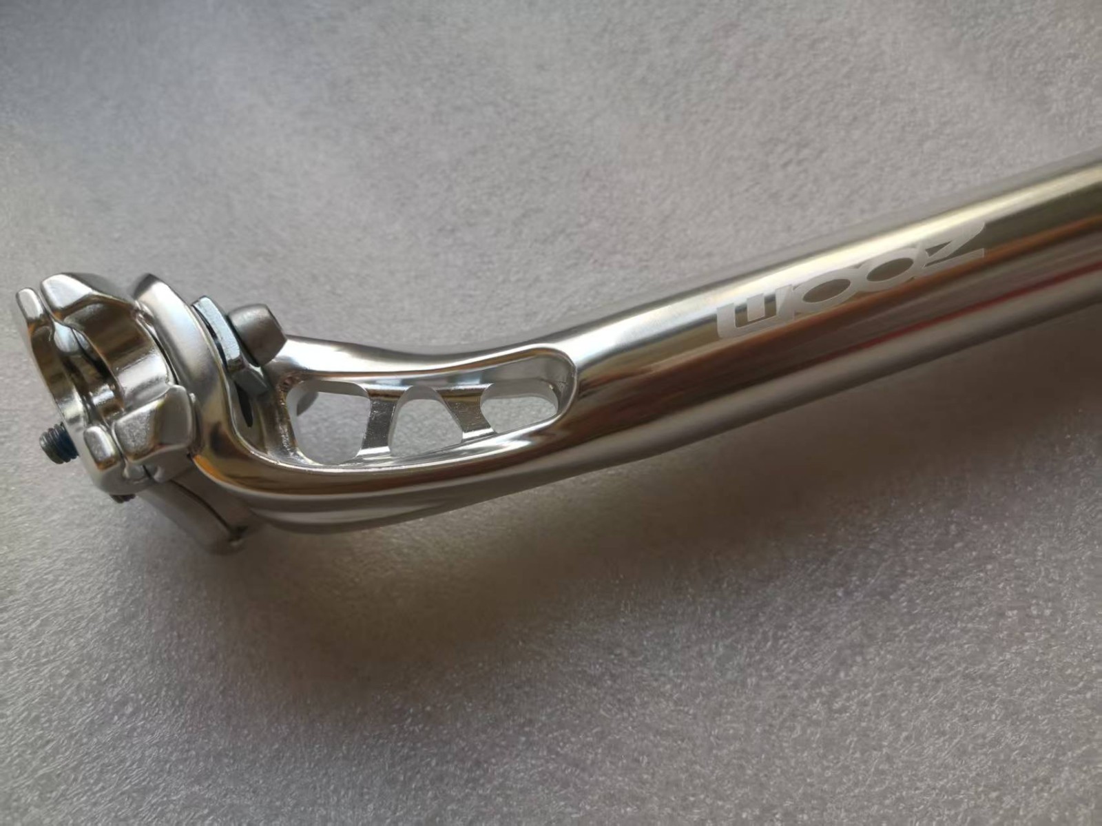 VINTAGE ZOOM SEATPOST SEAT POST AERO 27.2MM X 300MM ROAD MTB TOURING BIKE 270G