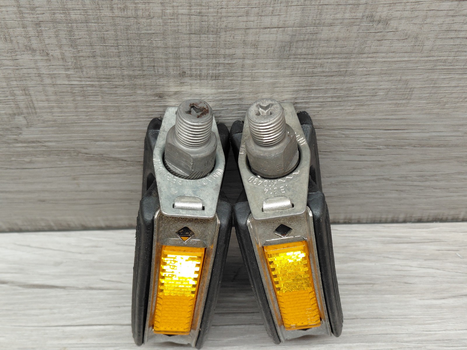 Vintage 60’s, 70’s Schwinn Bow Pedals 1/2″ K10490 U30 Block Stingray W/Reflector