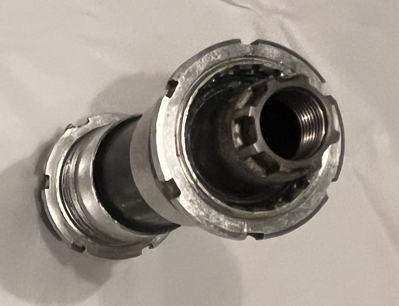 Shimano Dura-Ace BB-7700 Bottom Bracket BSA 68mm 109.5mm Octalink V2