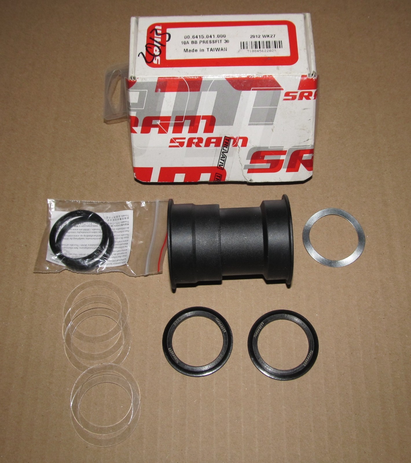 NEW SRAM BB30 Press Fit PF30 Bottom Bracket