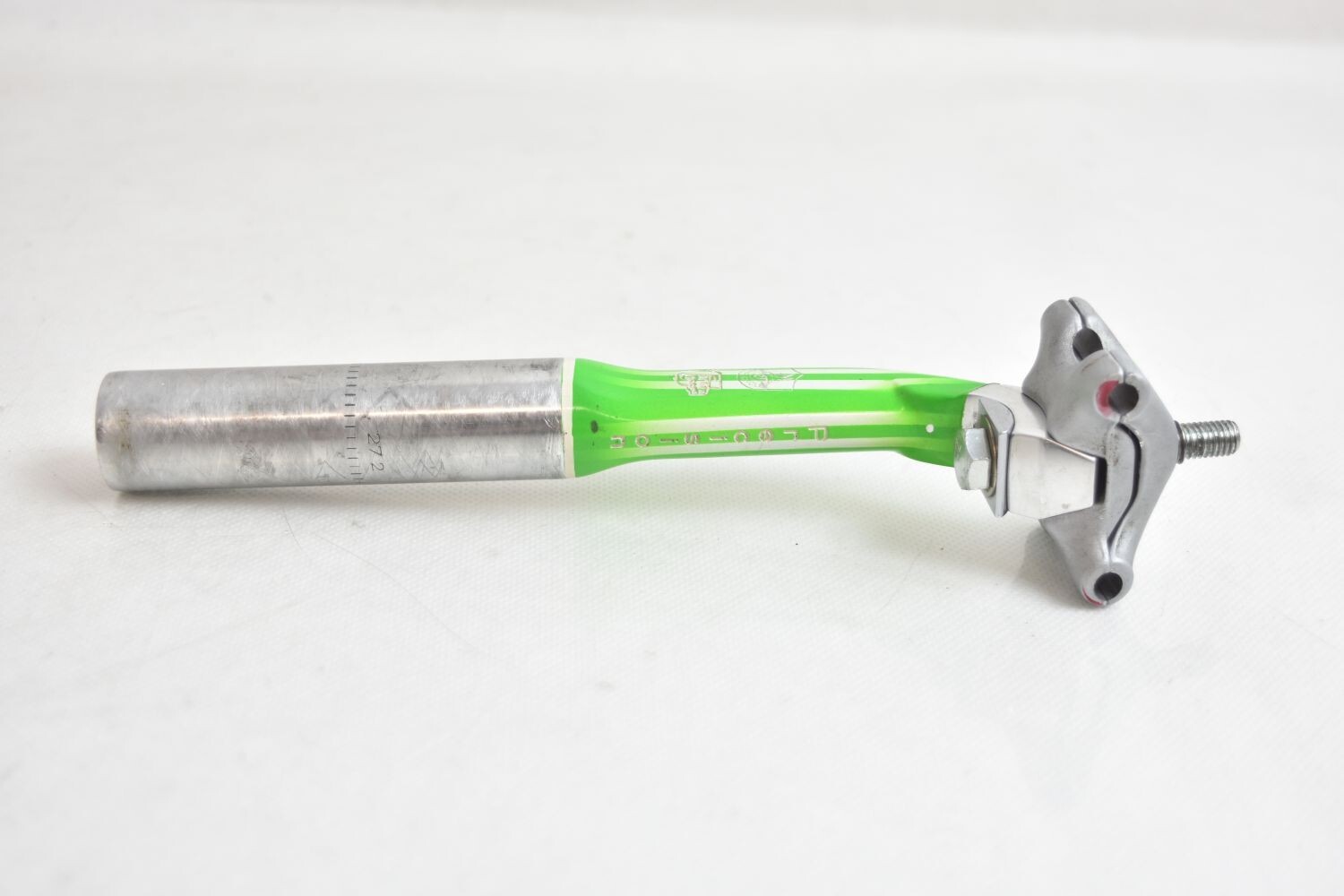 CAMPAGNOLO c-record engraved CHESINI seatpost ! 27,2mm ! 22cm ! rare !