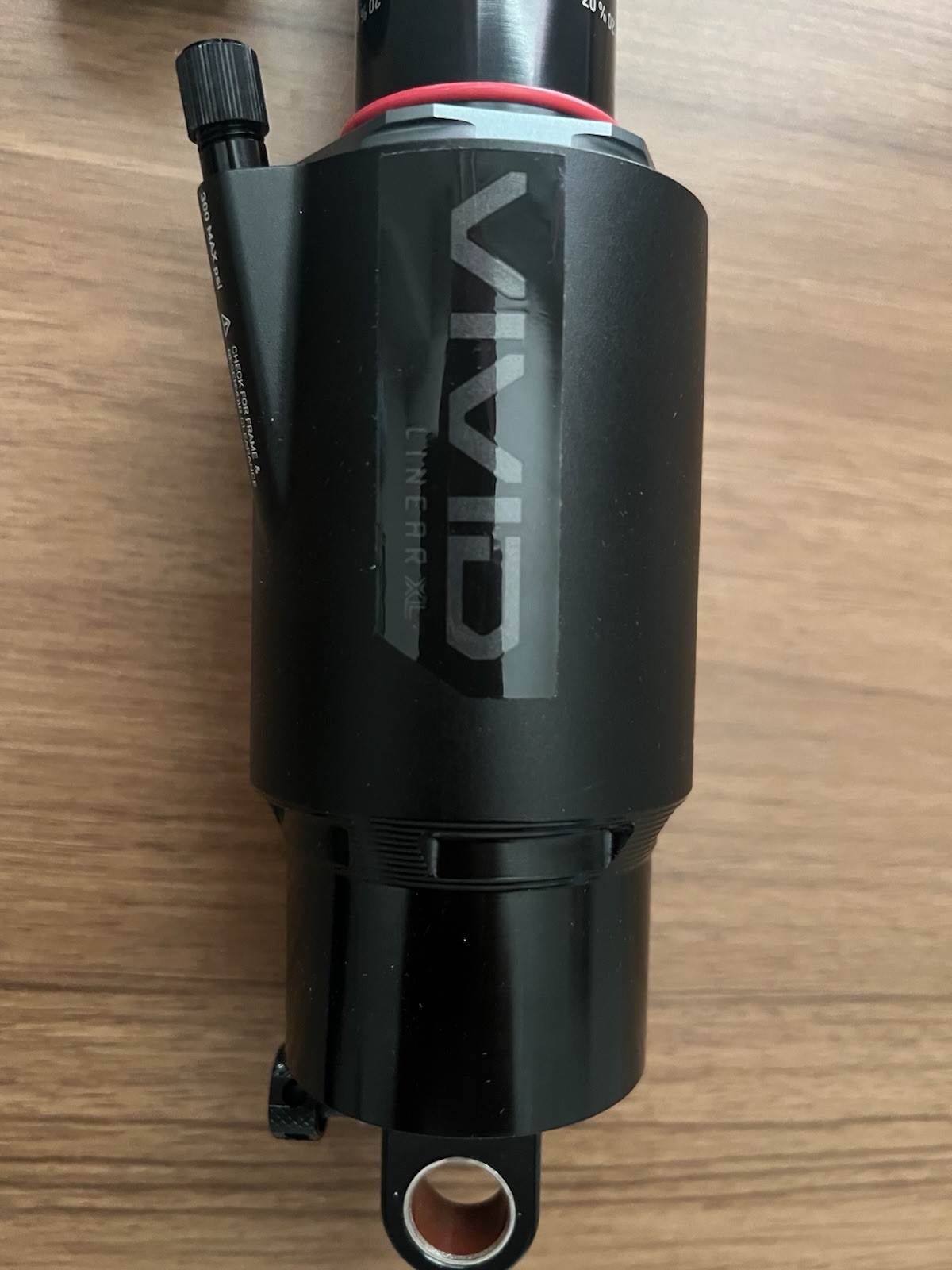 2027 RockShox Vivid Air Linear XL Read Description