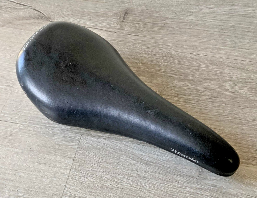 PERFORMANCE TITANIO ROAD BIKE SADDLE 258 GRAMS 128 MM X 285 MM
