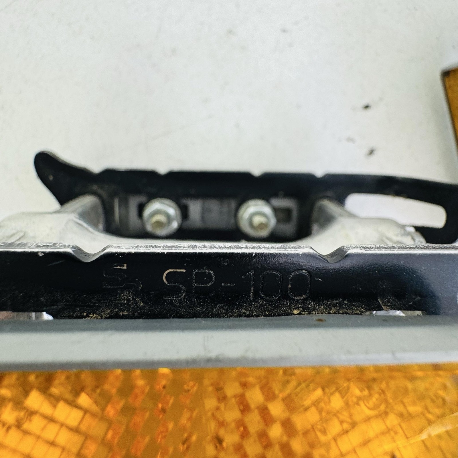 Vintage SR SP-100 Platform Bike Pedals Pair 9/16 In Silver Reflectors Road A05