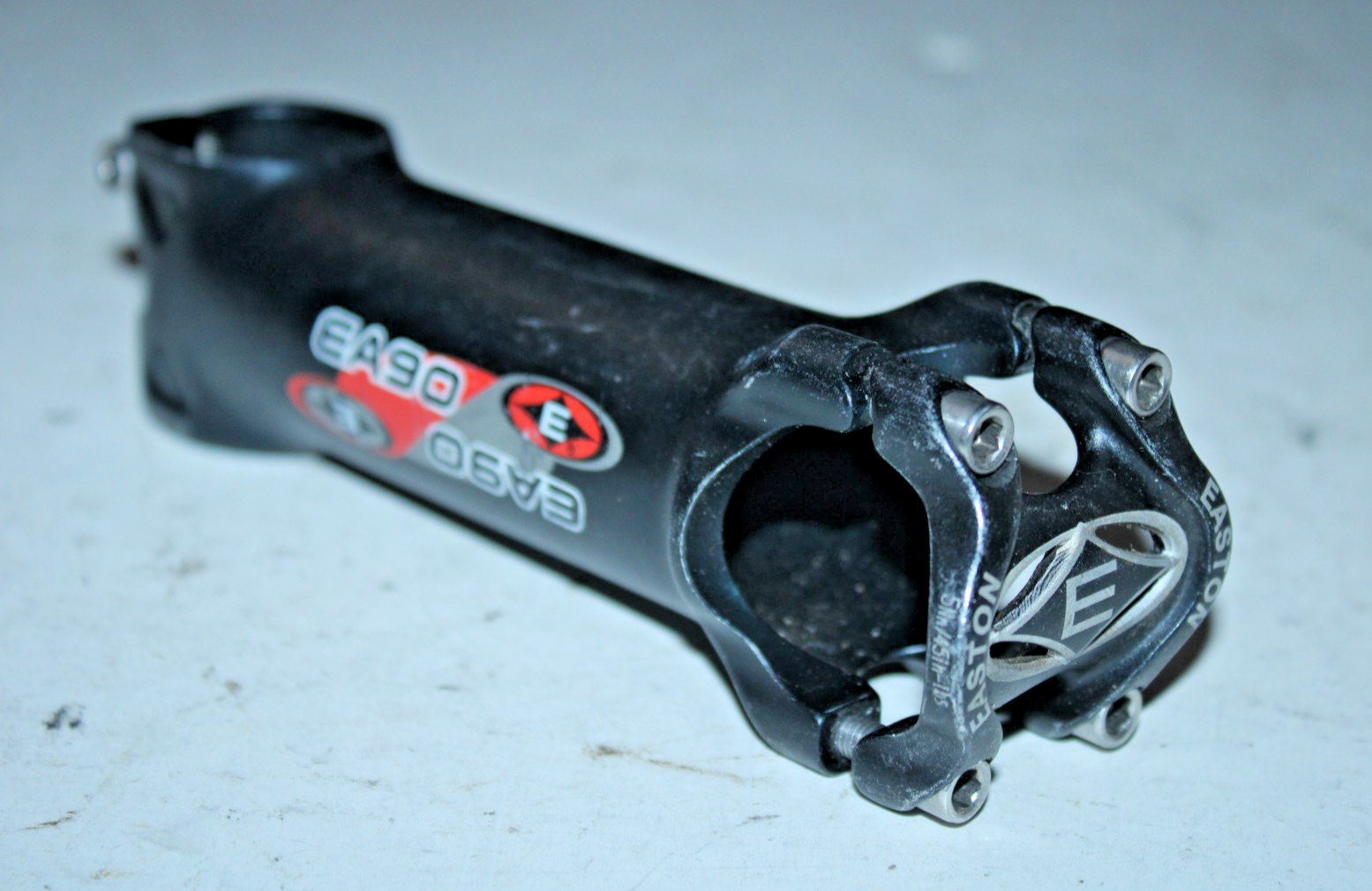 Easton EA90 Stem 1 1/8″ Treadless 120mm +/-0º 31.8mm Black MTB Road Gravel Cafe~