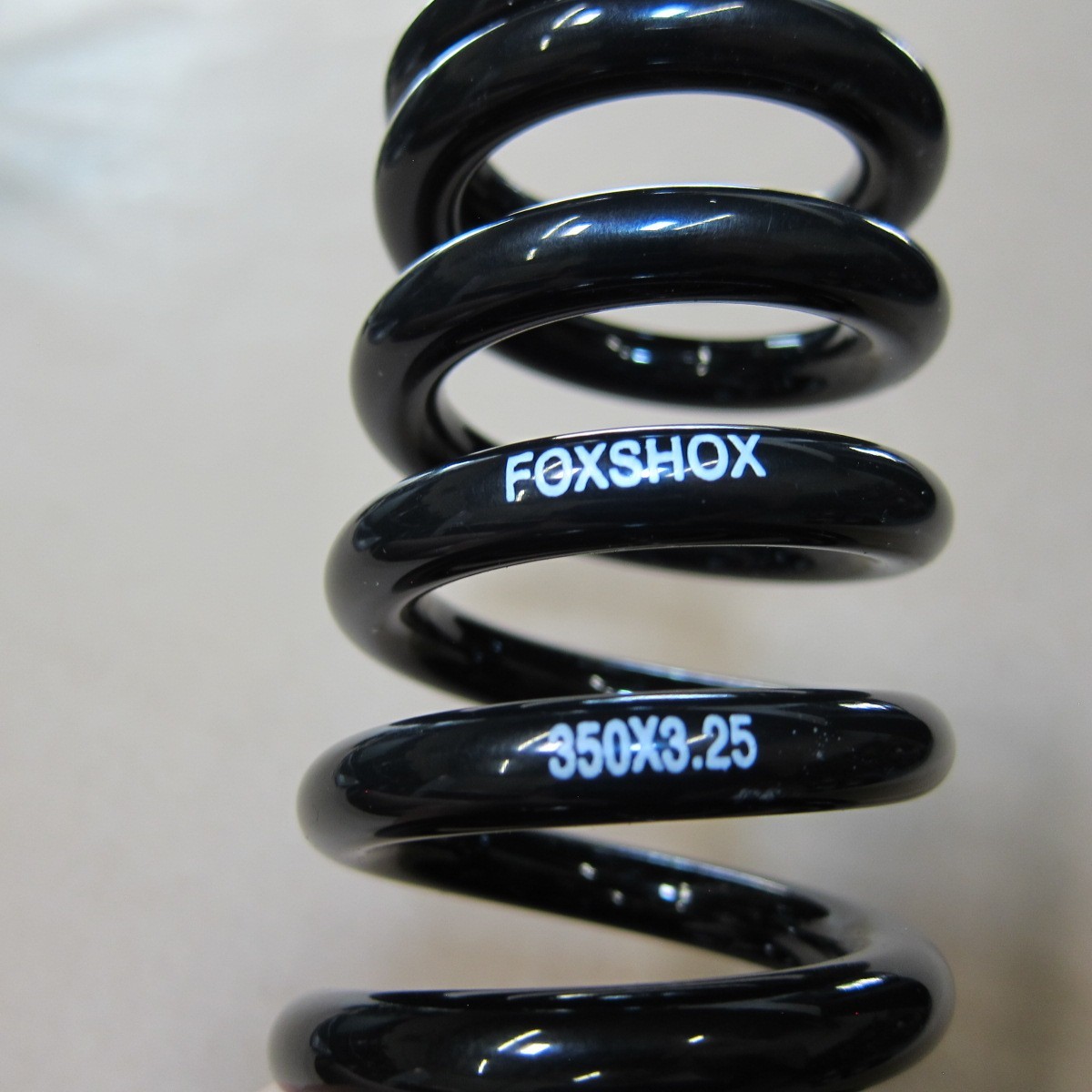 FOX Steel Rear Shock Coil Spring – 350 lb. x 3.25″ Spring Travel, 6.689 TLG