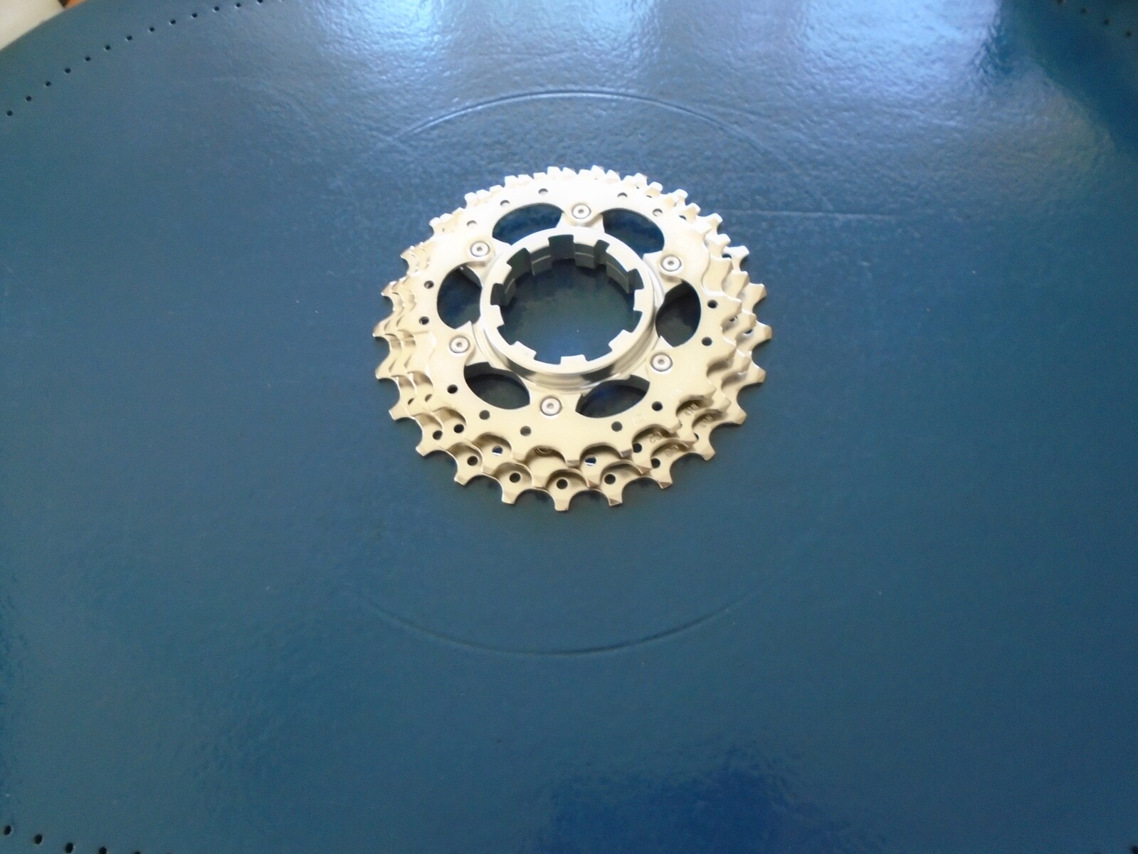 SHIMANO 105, CS 5700, TEN SPEEDS, COG ASSEMBLY, 21, 23 AND 25 T, NEW.