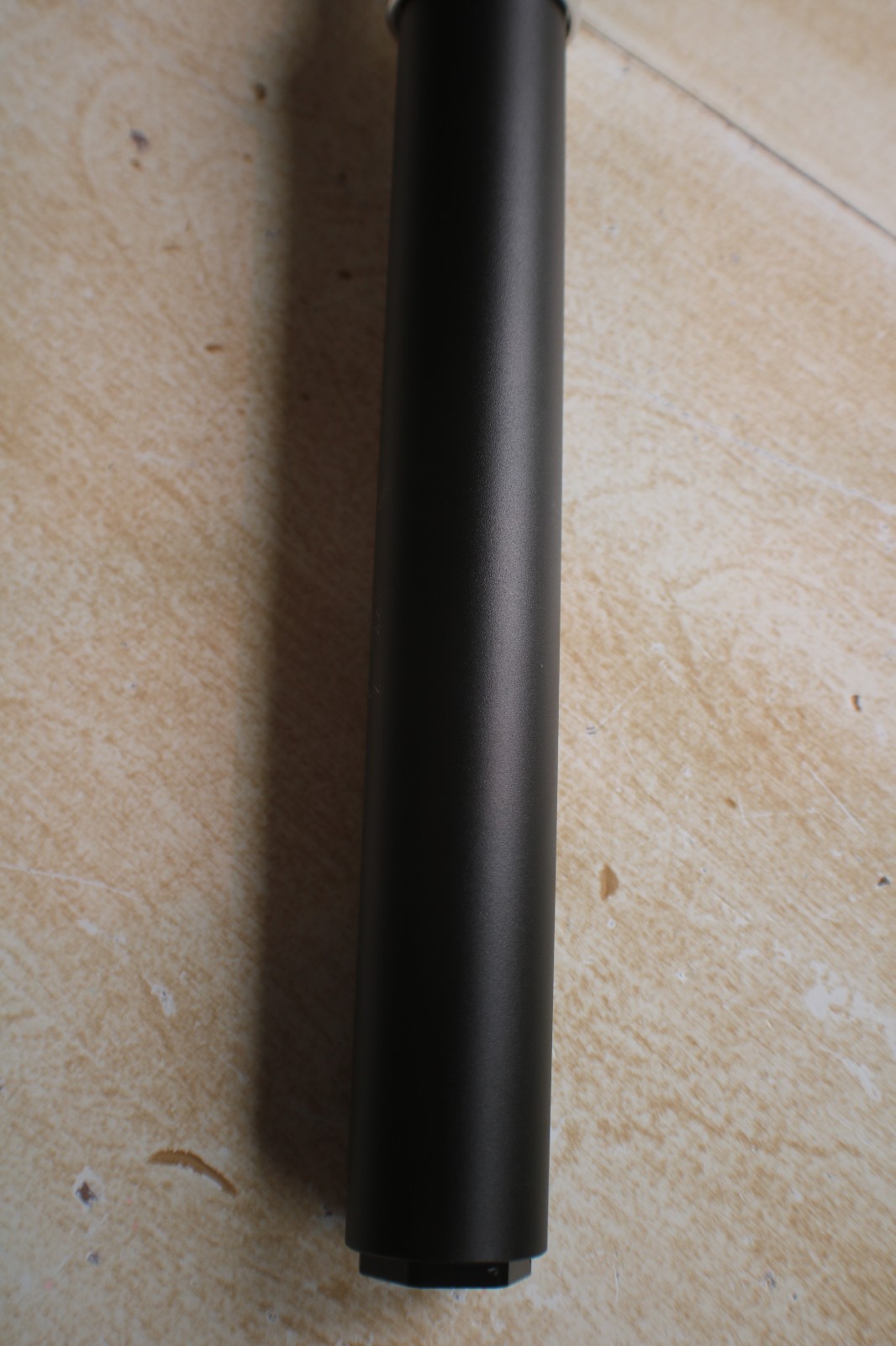 Seekrun S7 – 30.9 – 120mm Wireless Dropper Seatpost -W/Battery -Charger -Remote