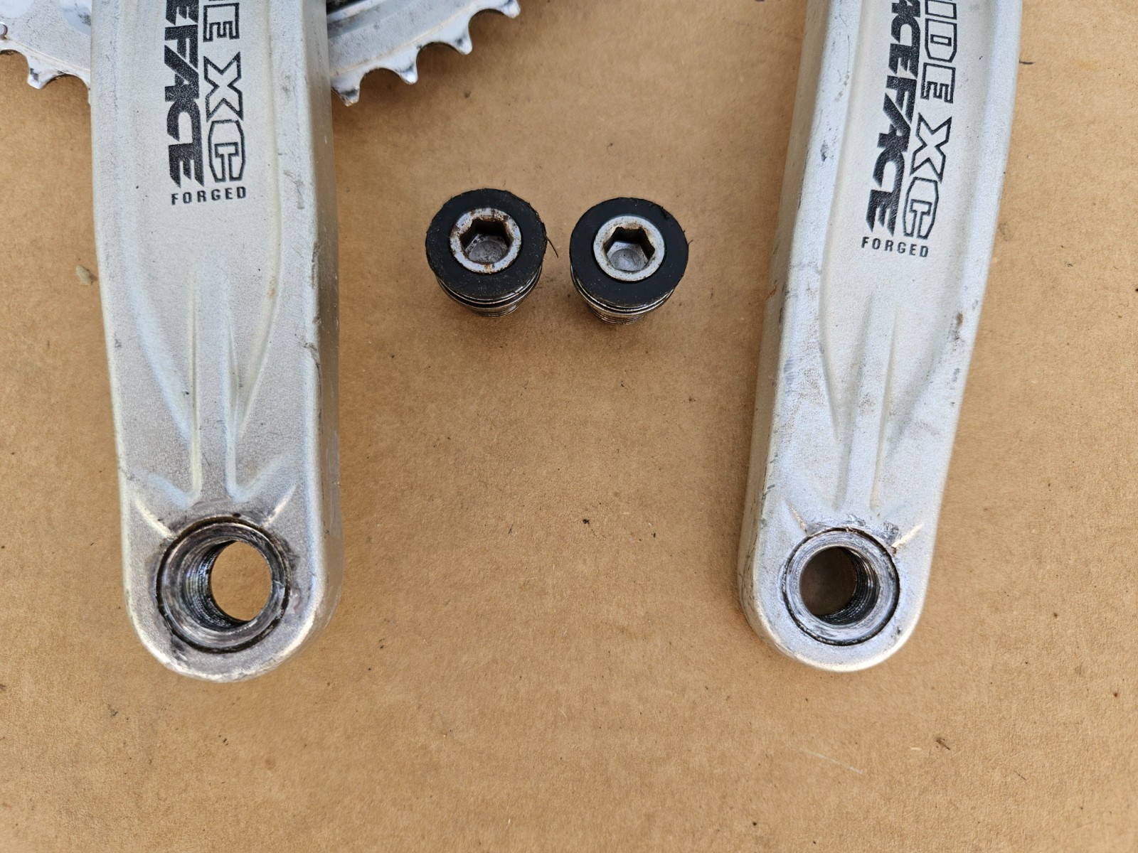 Race Face Ride XC Triple Mountain Bike Crankset 175mm 44/32/22 ISIS Drive 9sp