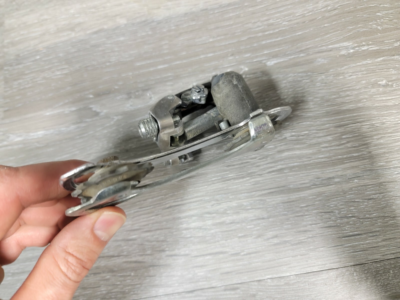 Suntour Accushift A-2000 6 7 Speed Rear Bicycle Derailleur