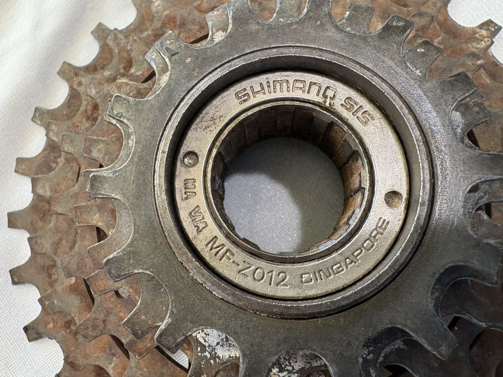 Shimano MF-Z012 6 Speed 14/30T Freewheel Cassette Screw On
