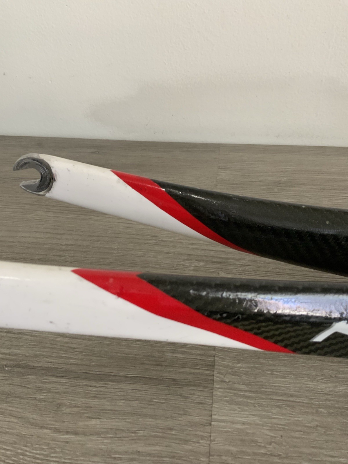 KUOTA CARBON FORK 700C TAPERED STEERER 258 MM LENGTH 398 GRAMS