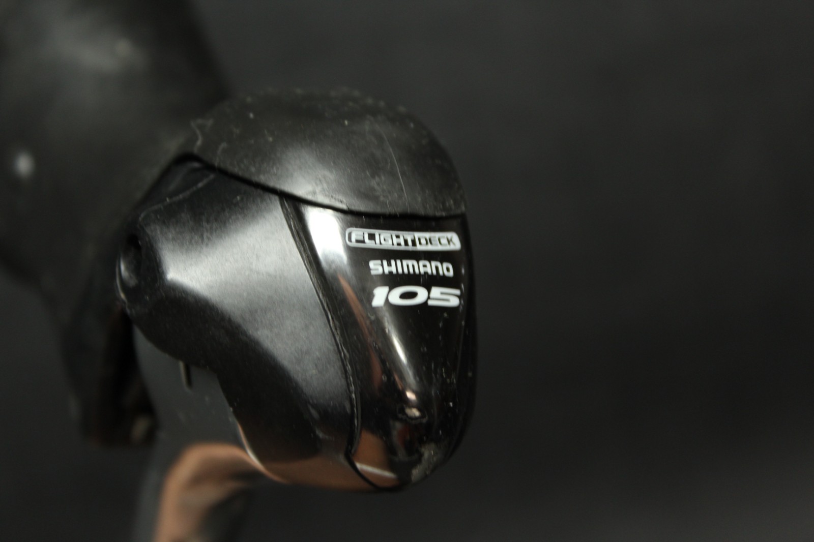 Vintage SHIMANO 105 ST-5600 , 2/3 x 10 speed Road bike Shifters, brake levers.