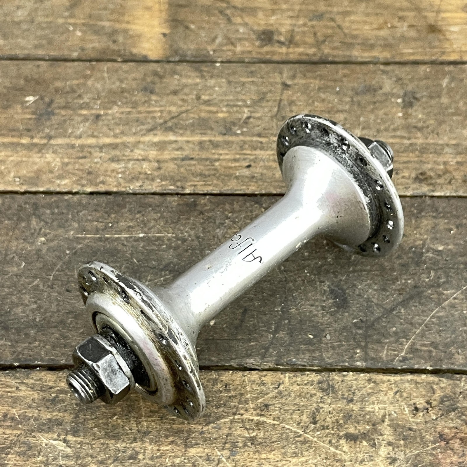 Vintage Alfa Front Bicycle Hub 100mm Axle Spacing 135g 99.6mm OLD Bolt-On