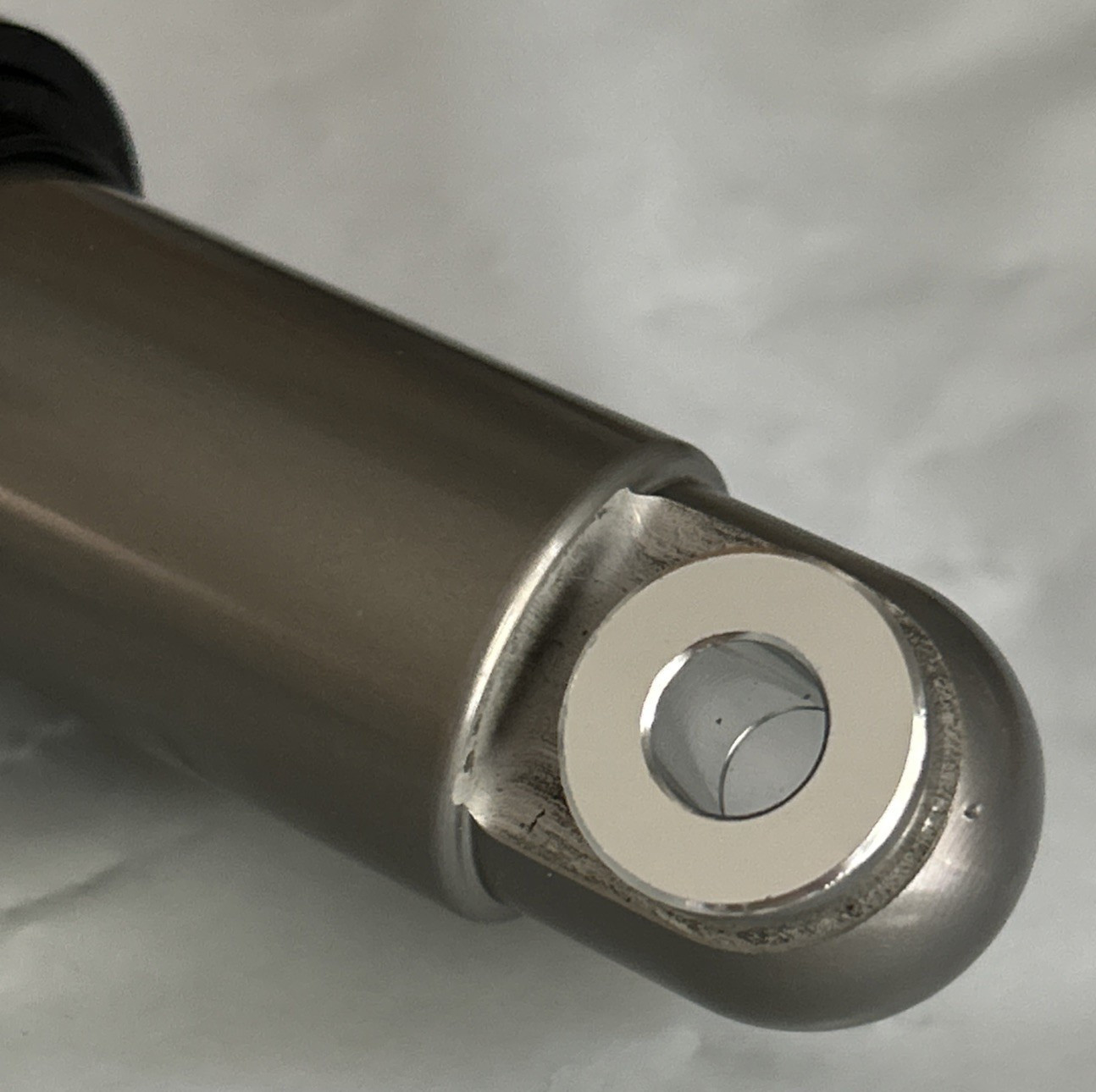 KIND SHOCK EXAForm 588RL Dual Air Rear Shock with Lockout, 165X38mm