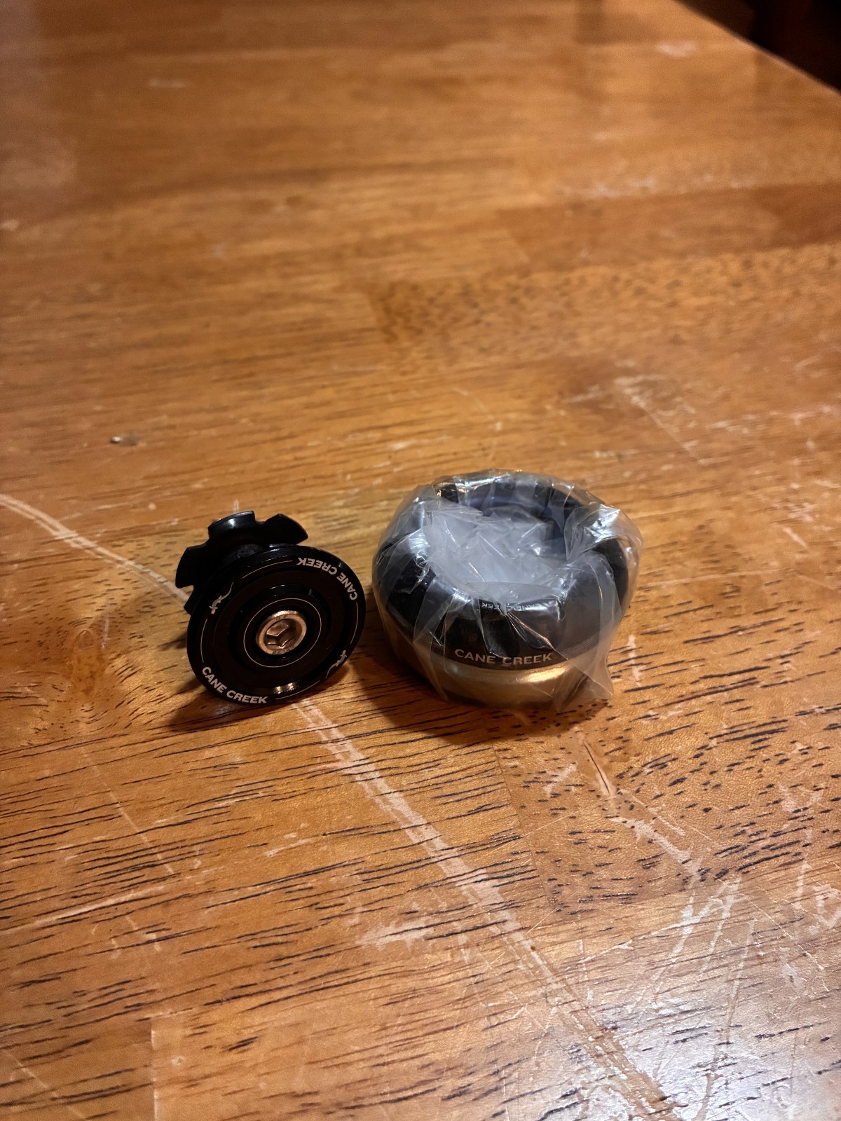 Cane Creek 40-Series IS Short Cover Headset – Black (BAA071K)