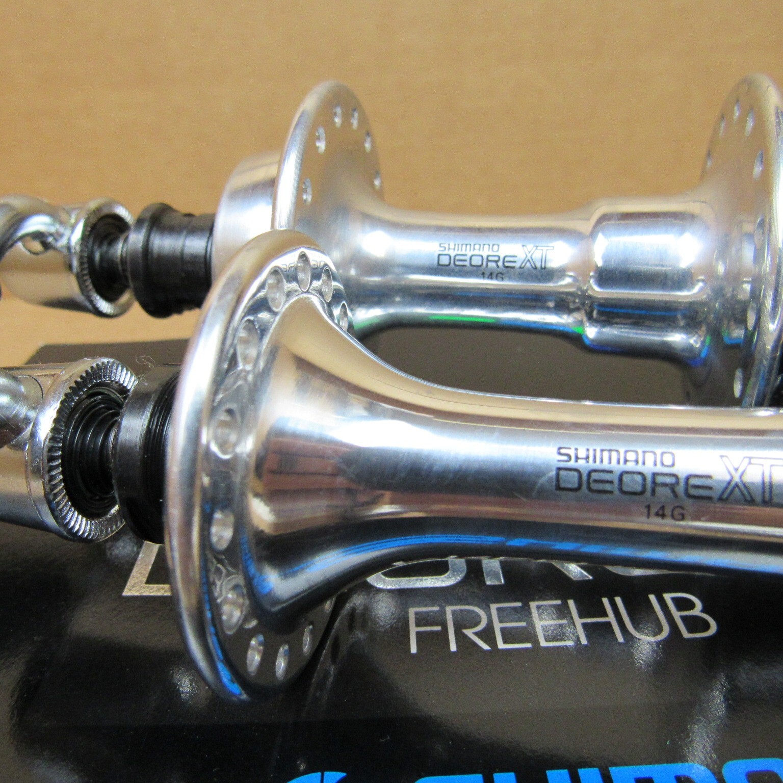 New-Old-Stock Shimano Deore XT UniGlide Hubset (32 Hole with 100/130 mm Spacing)