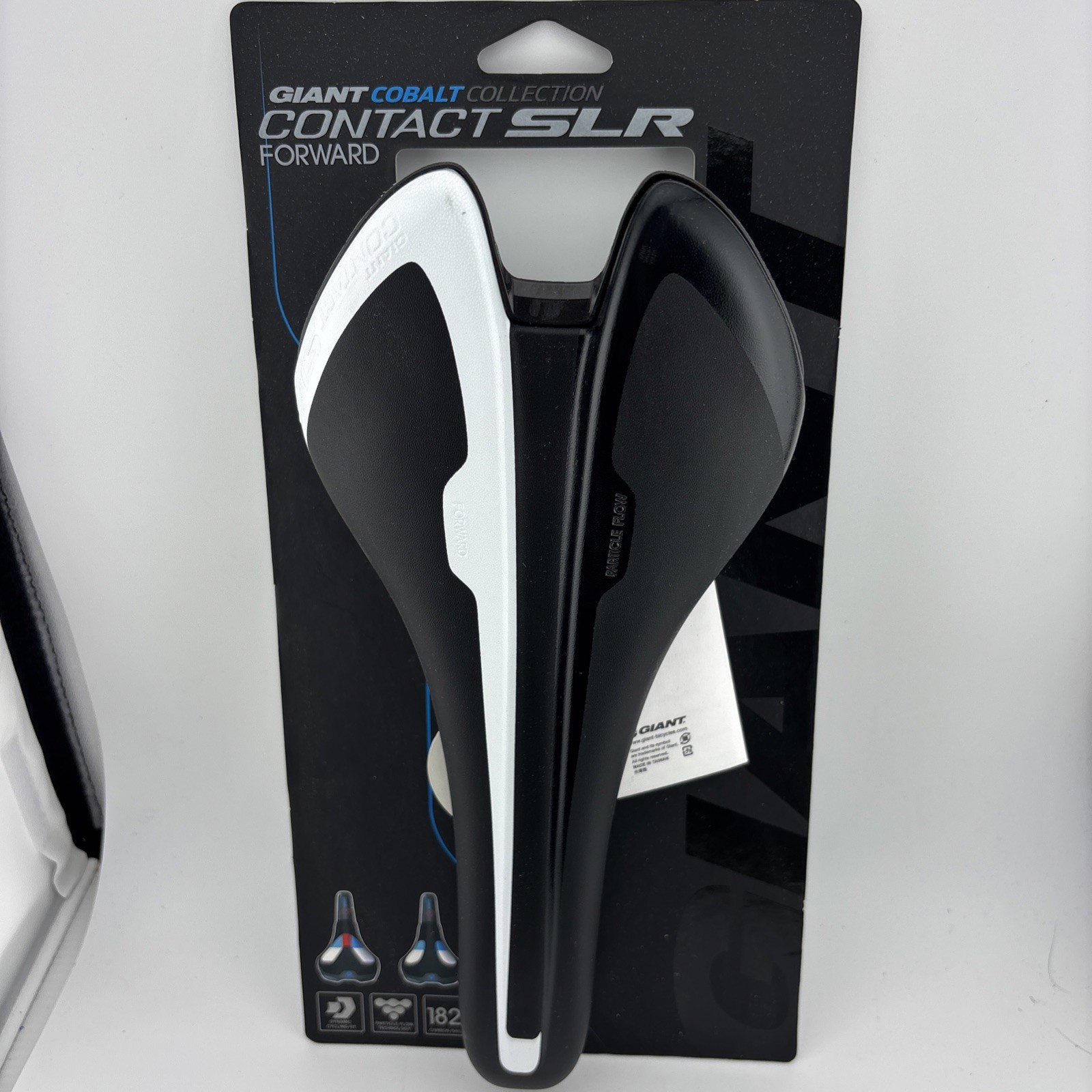 Giant Cobalt Collection Contact SLR Saddle Forward Position Carbon Black