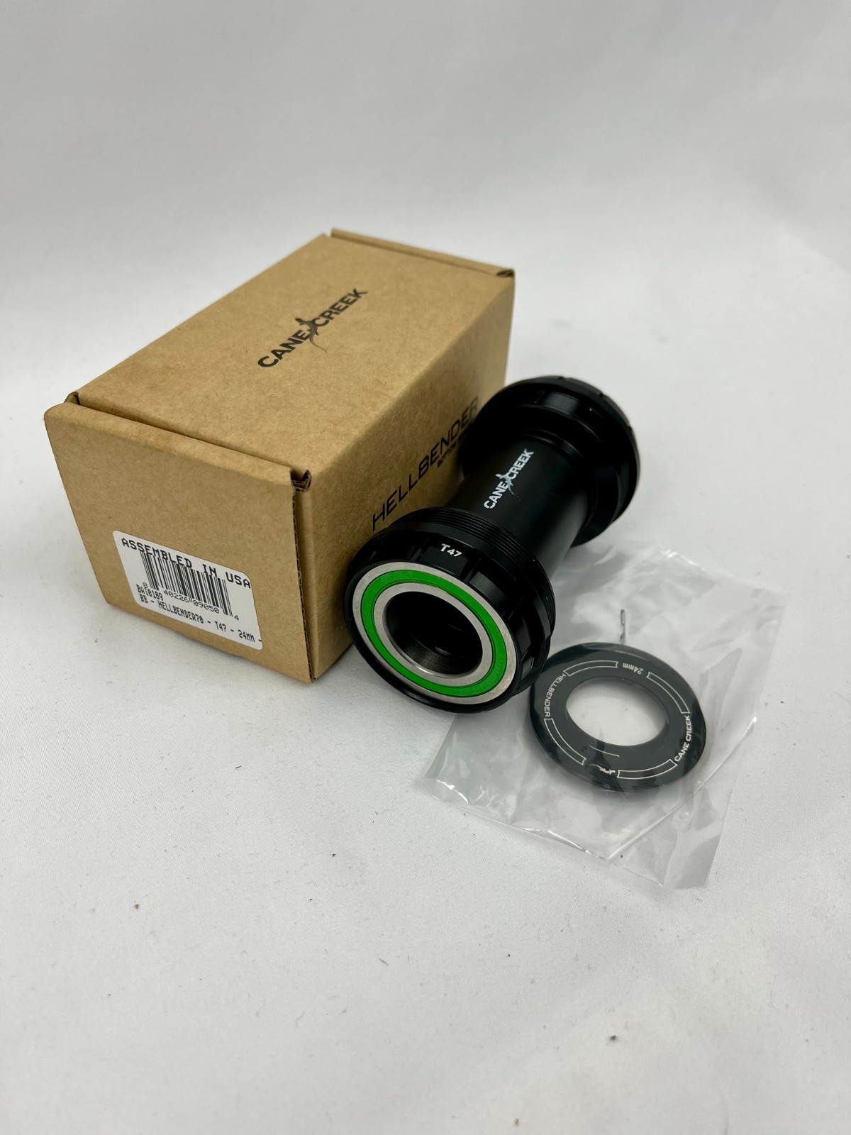 NIB Cane Creek Hellbender 70 Bottom Bracket Black T47 External 24mm Shimano