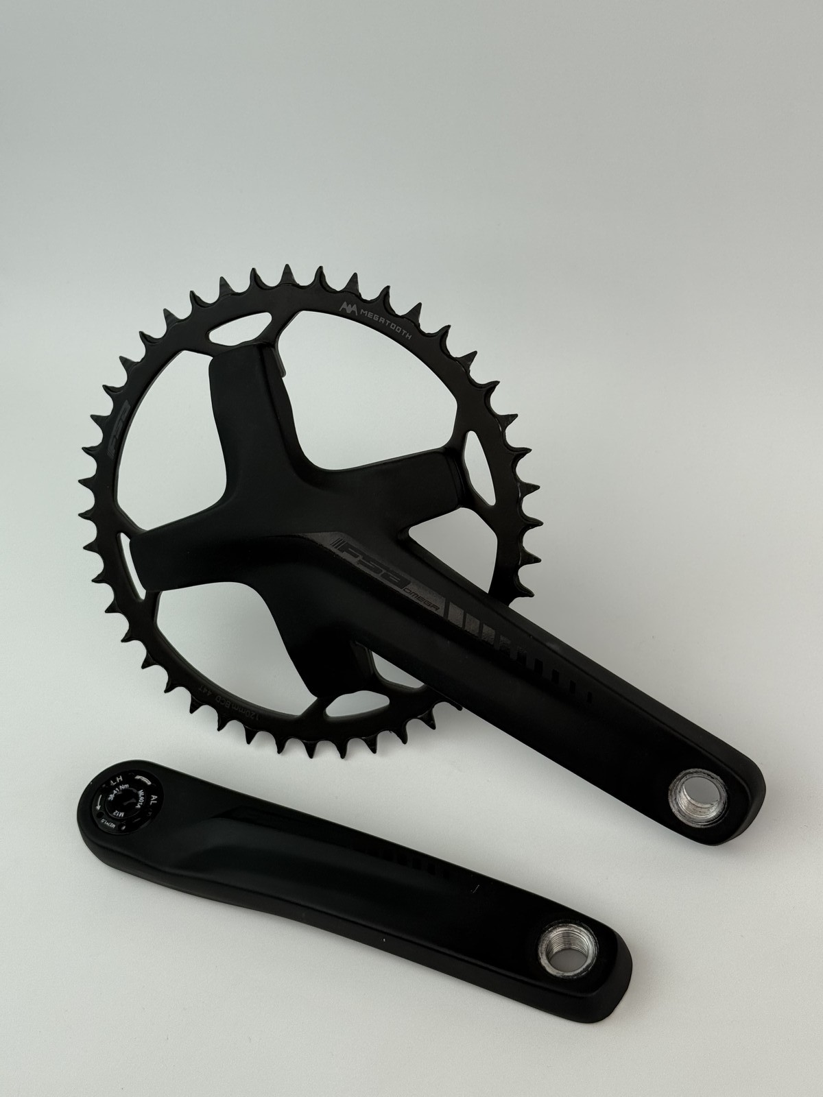 FSA 1x Crankset 44T 172.5mm BB386EVO Megatooth NEW