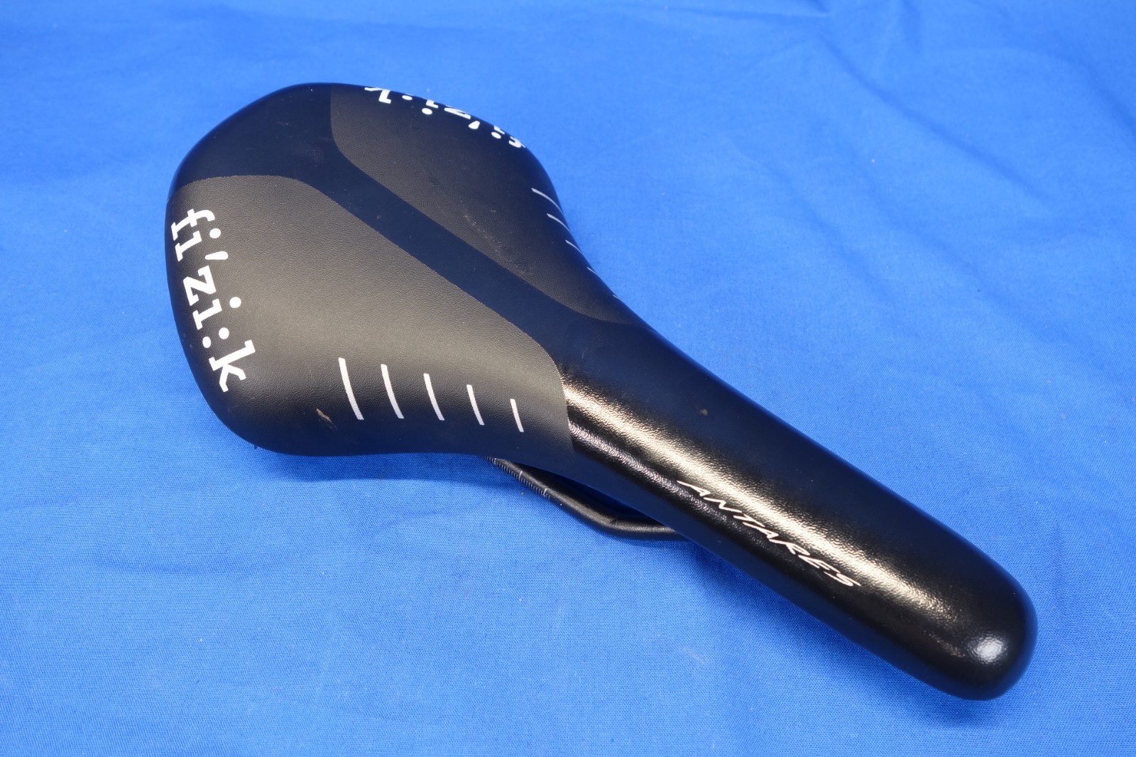 Fizik Antares R7 Bike Saddle, Bicycle Seat, Manganese Rails