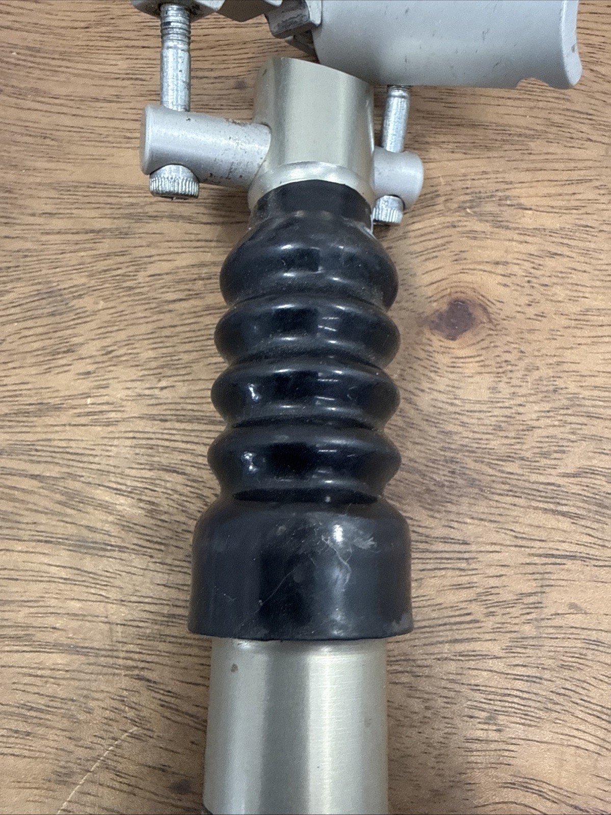 USE XCR Shok Post 25.0mm Suspension Seatpost 390mm Vintage Mountain Bike