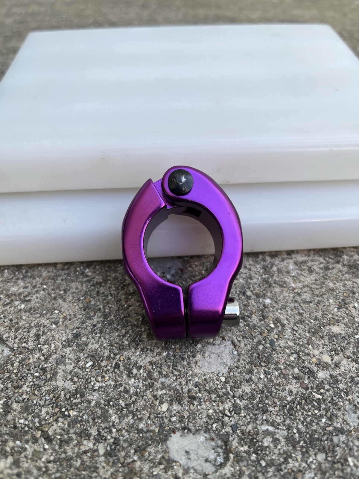 DIA-COMPE MX 1500 HINGED SEAT POST CLAMP 25.4mm 1″ New Bmx Purple Bike