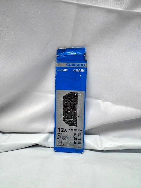 Shimano Chain 12 Speed CN-M8100L *New-Box Damage