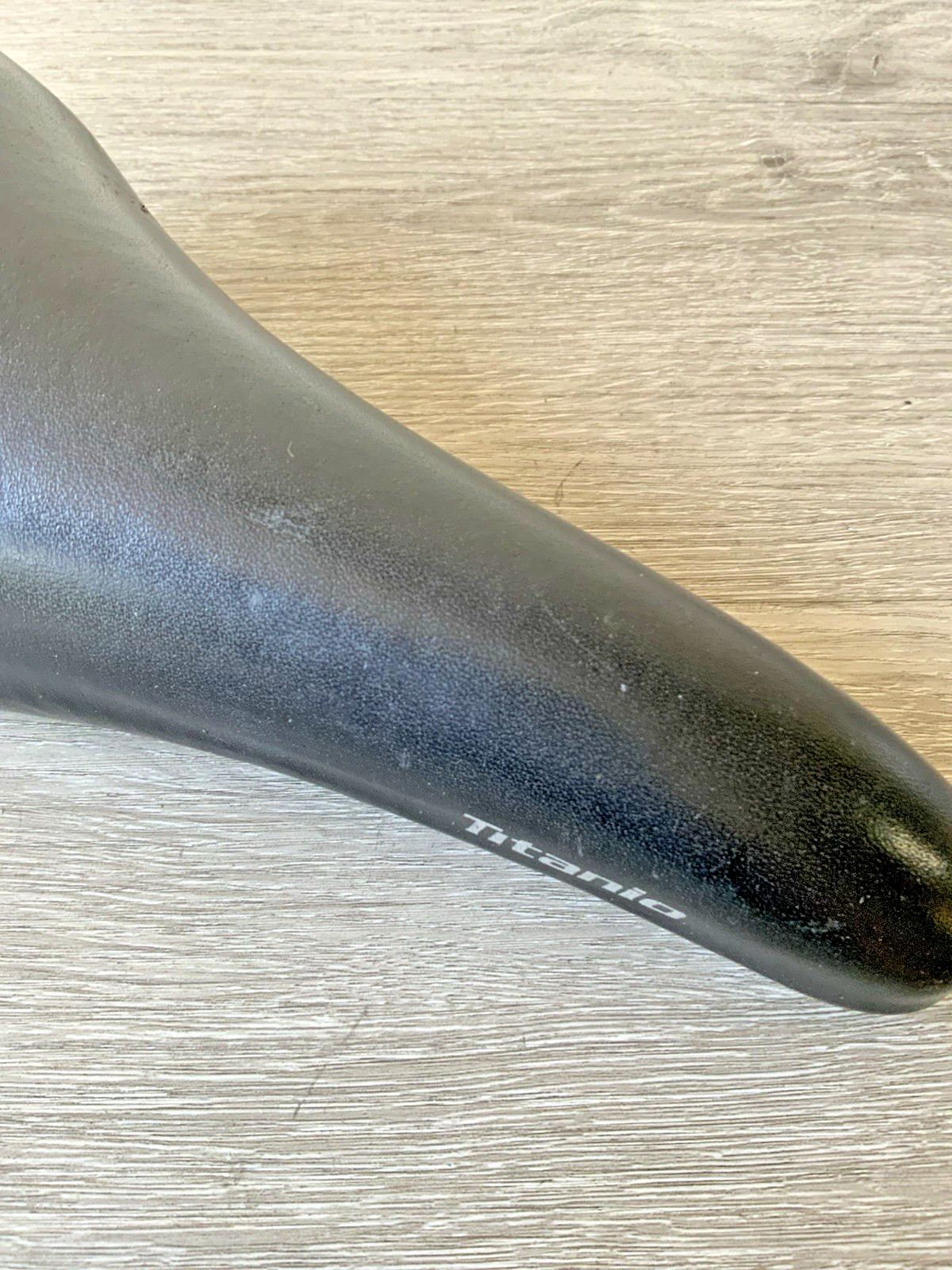 PERFORMANCE TITANIO ROAD BIKE SADDLE 258 GRAMS 128 MM X 285 MM