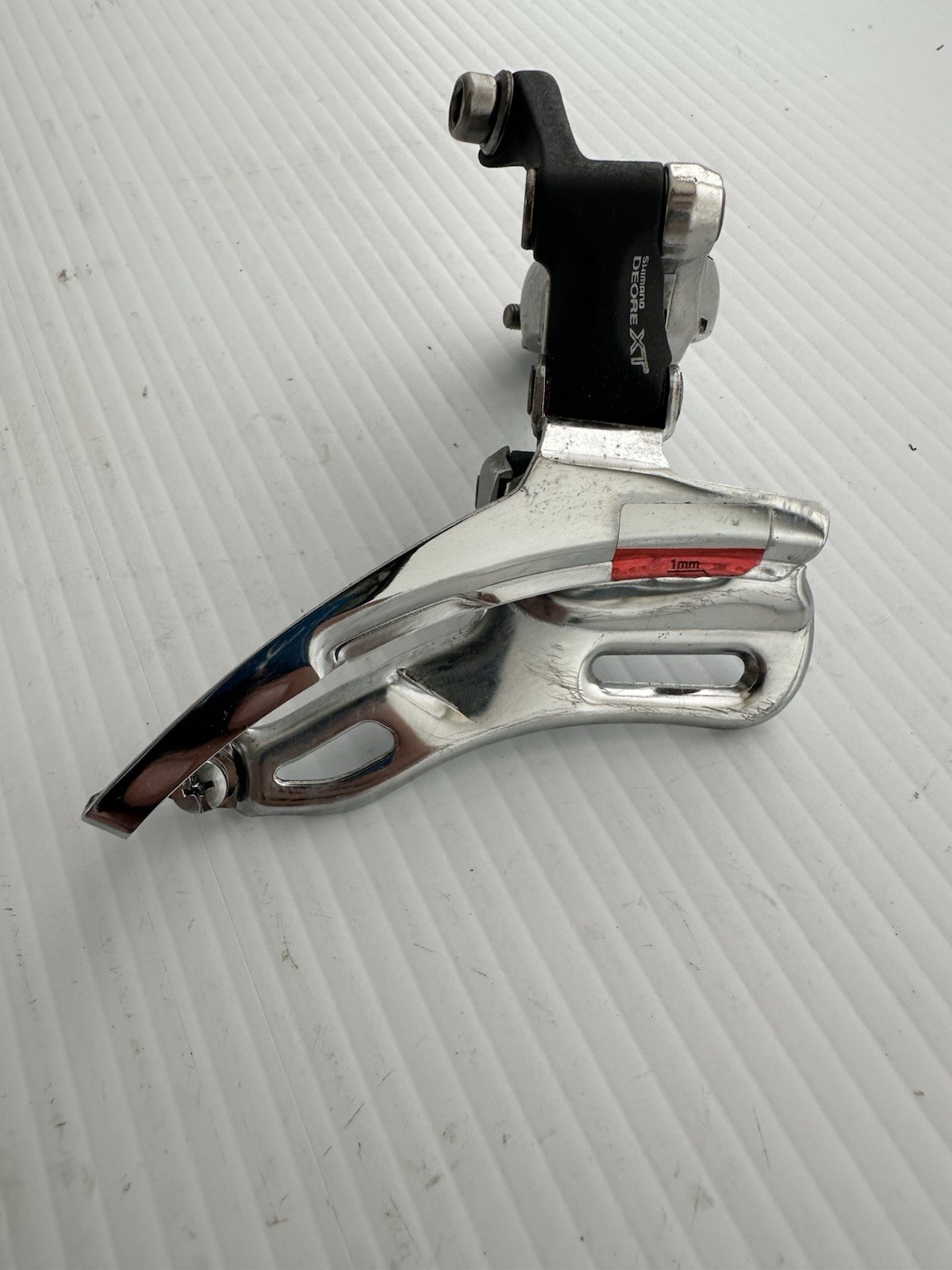 Shimano Deore XT FD-M737 28.6mm Bottom Pull Front Derailleur Vintage Japan