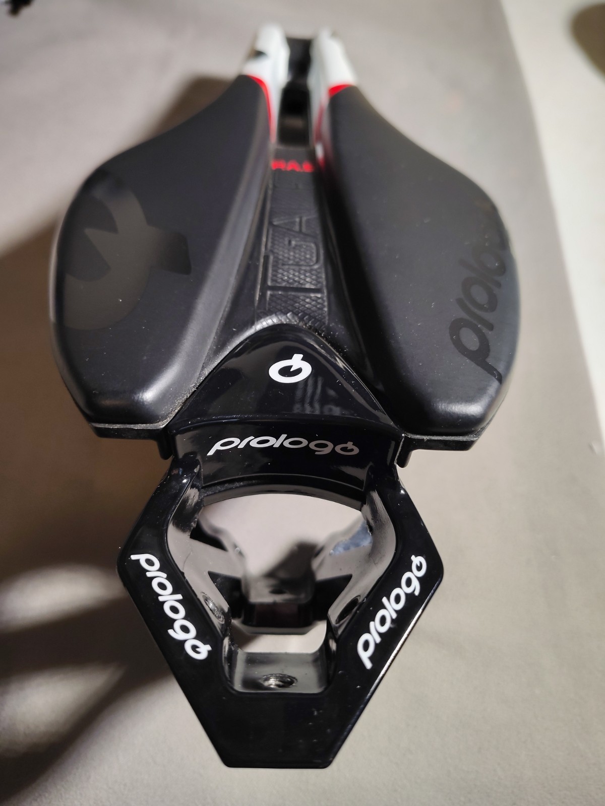 Prologo Tigale TT Seat With 2 Elite Bottle Holder And Mount, Lightly Used