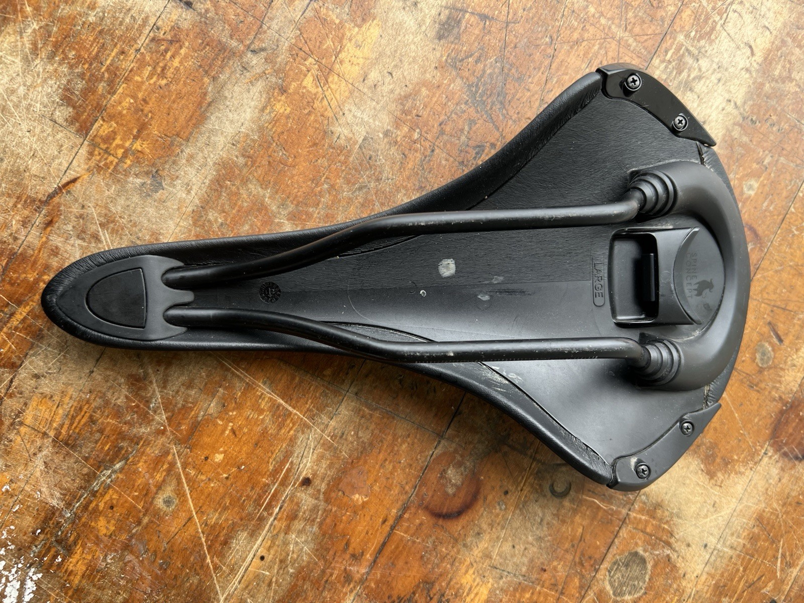 Fizik Aliante Saddle Large Road Mountain CX Gravel Spine Concept 155mm
