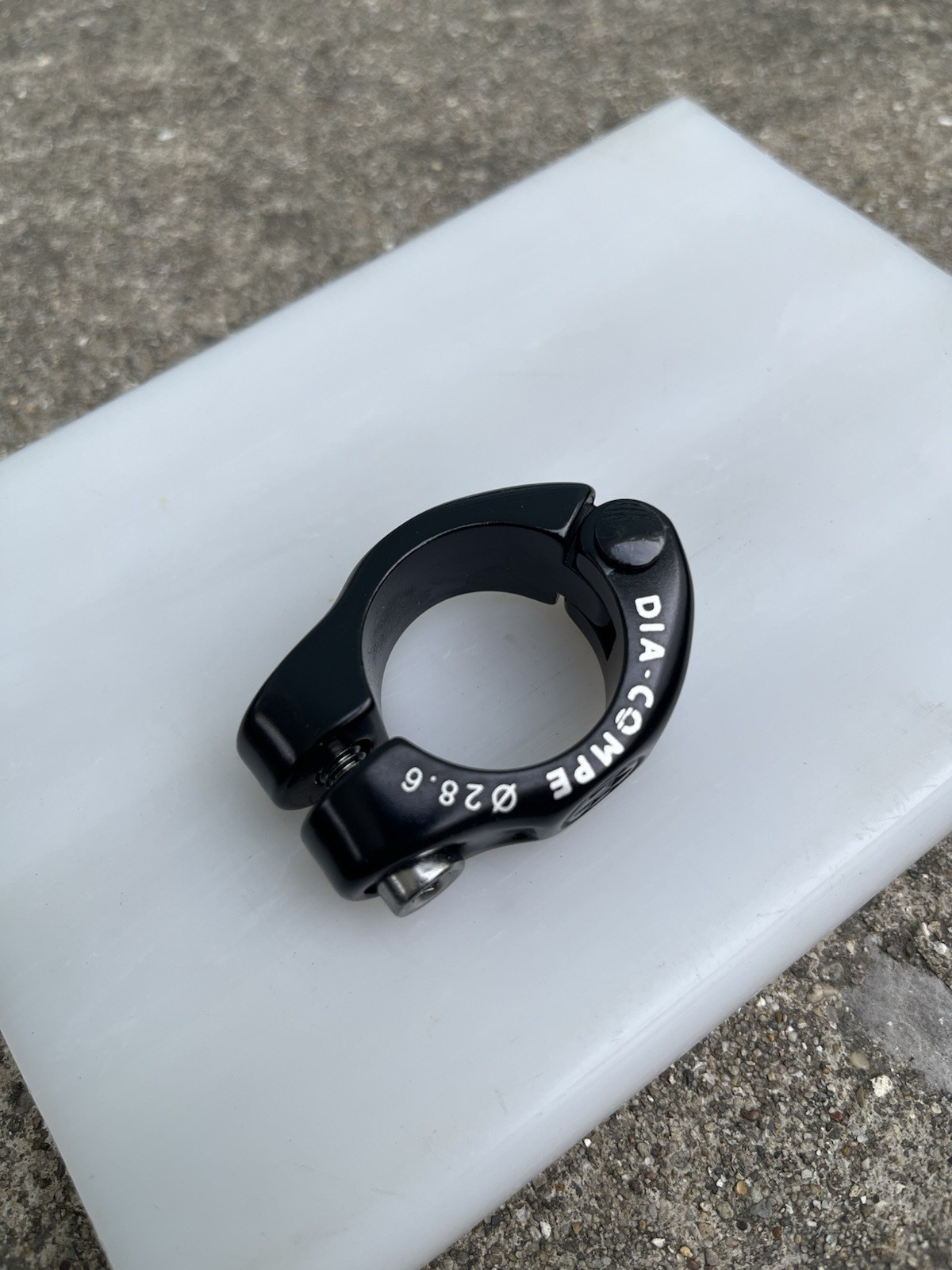 DIA-COMPE MX 1500 HINGED SEAT POST CLAMP 28.6mm 1″ New Bmx Purple Bike