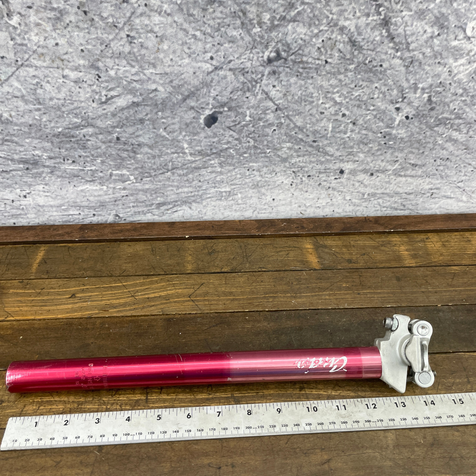 Vintage Cuda Seatpost 27.2 mm Red Barracuda 2 Bolt 350 mm Vintage 90s MTB Faded