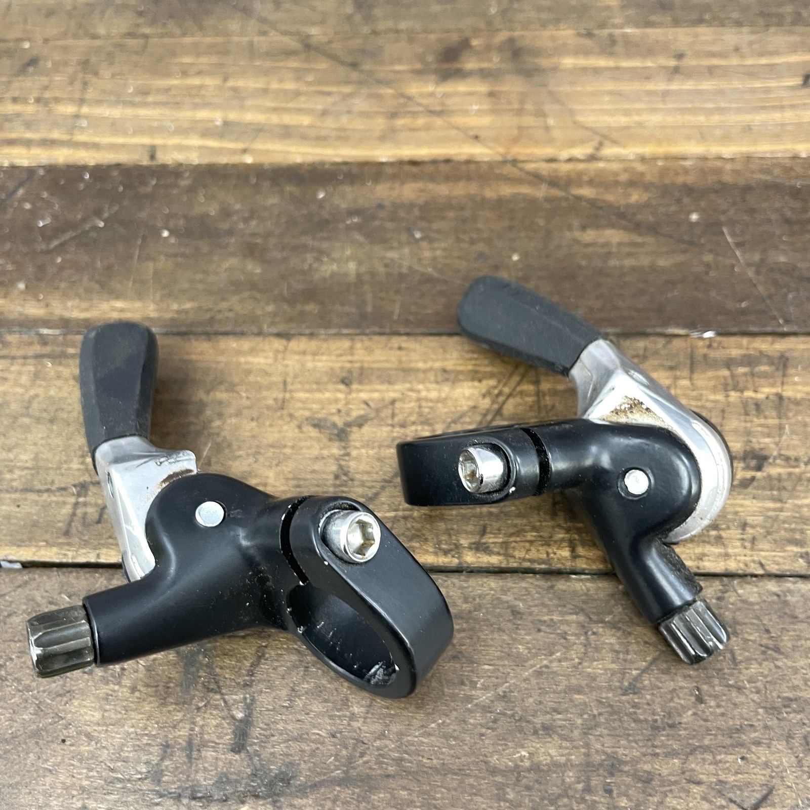 Vintage Suntour XC Expert Black Thumb Shifter Set 3x8s Microdrive 90s MTB Japan