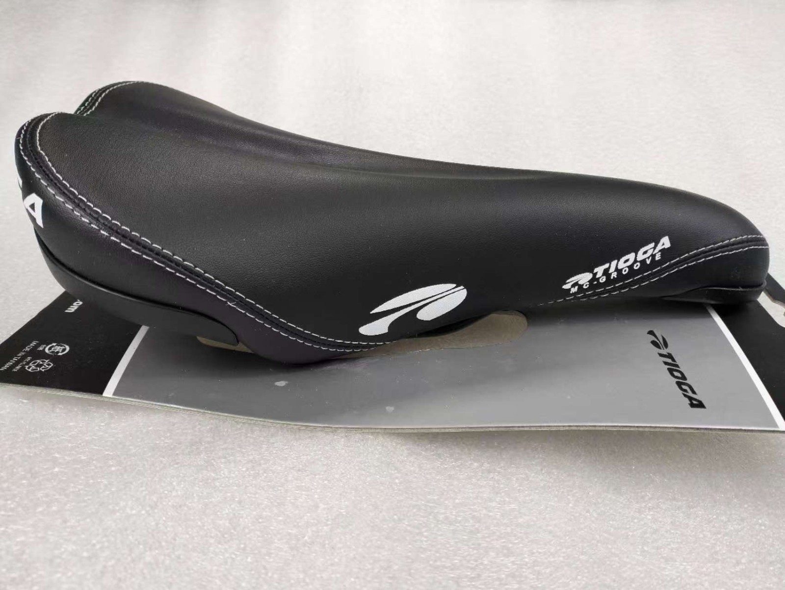 NEW TIOGA MC GROOVE SEAT SADDLE MTB OFFROAD FREERIDE 266MM 136MM BLACK
