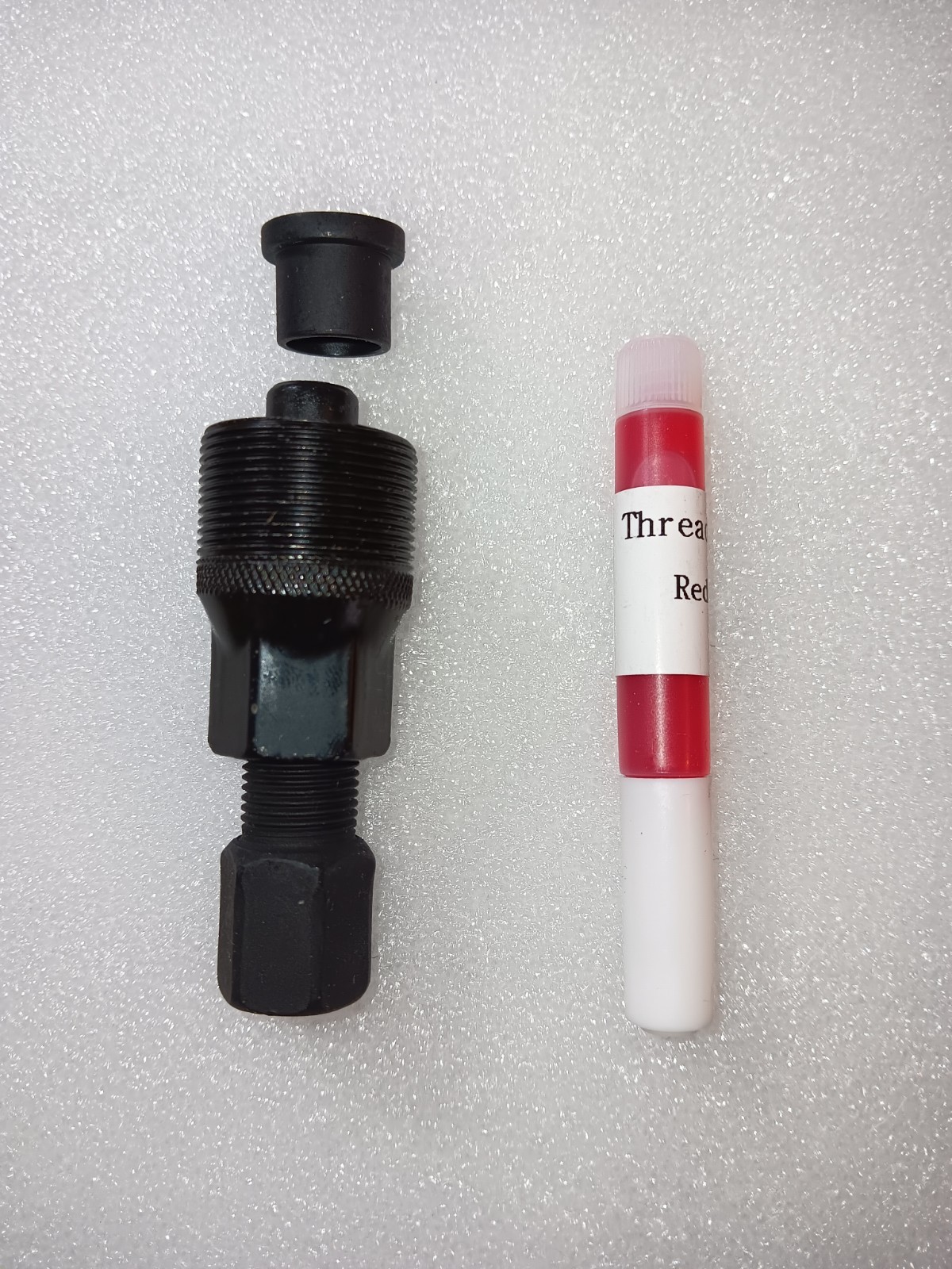 Footpegs Set with Installation Tool and Thread Locker
