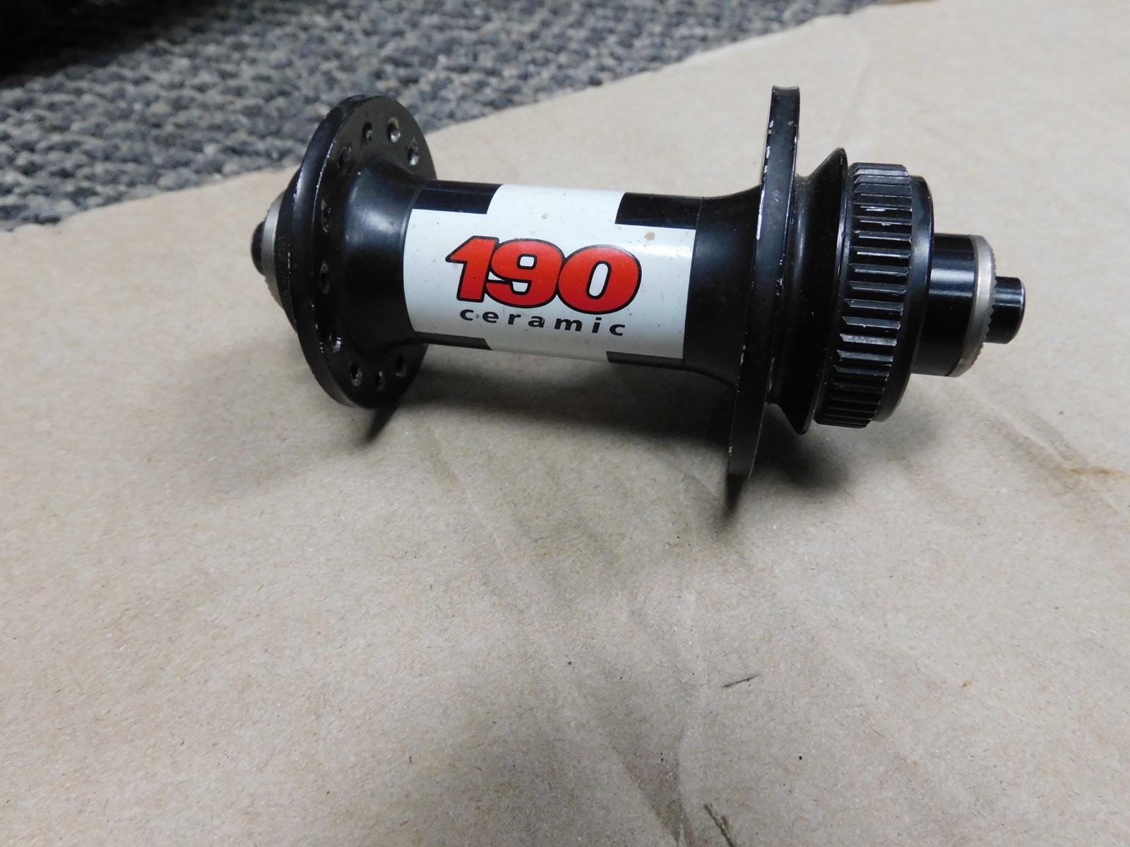 DT Swiss 190 ceramic hub, Front (used)