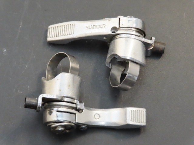 Vintage Suntour top bar retro friction thumb shifters Stumpjumper Japan 1980’s
