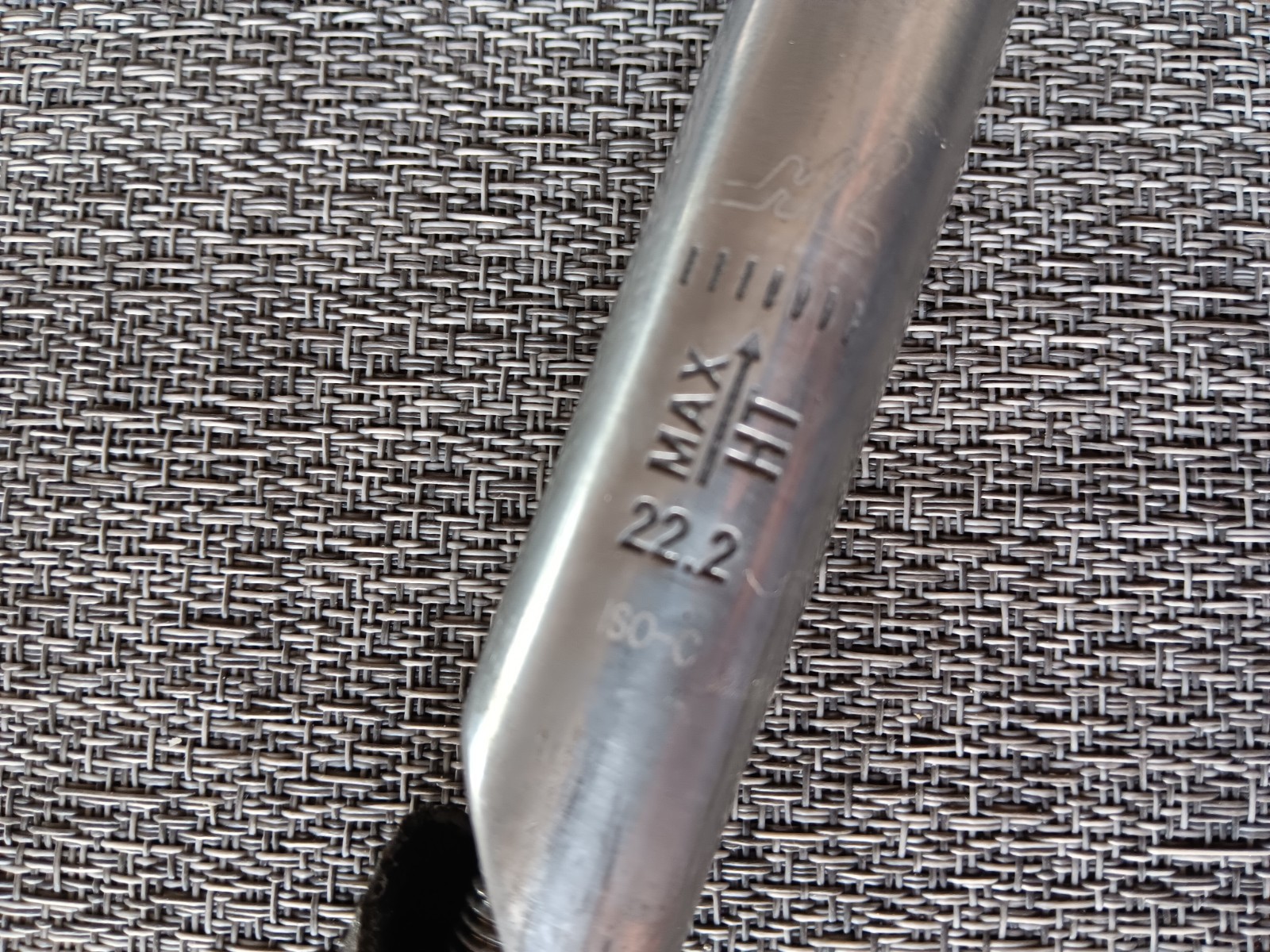 Zoom HE 1″ Stem, 100mm, 25.4 Bar Clamp, -17degree, 22.2 quill for Threaded