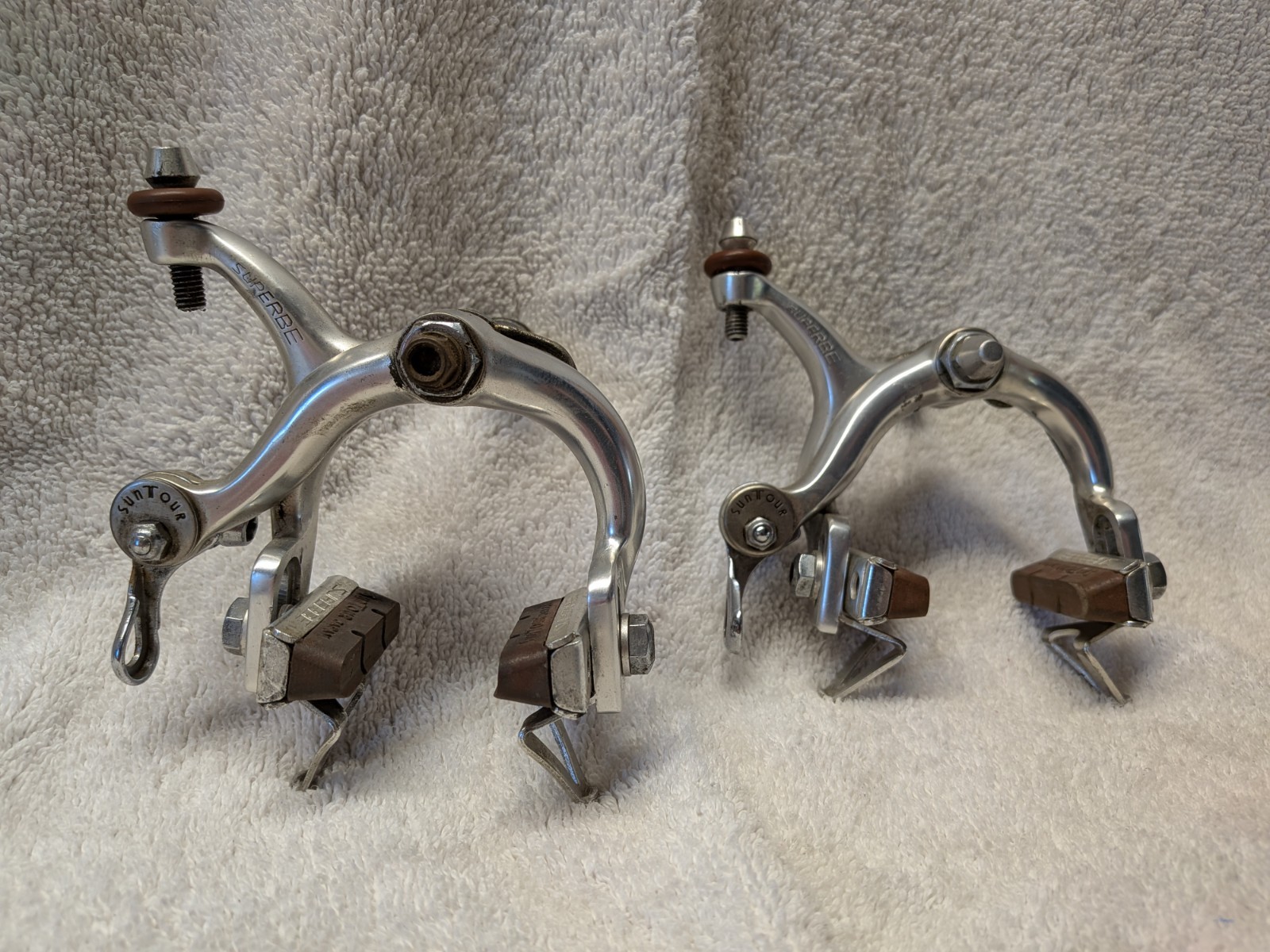 Suntour Superbe 4700 Caliper Brakes Brakeset Brake Calipers Road Bike Used