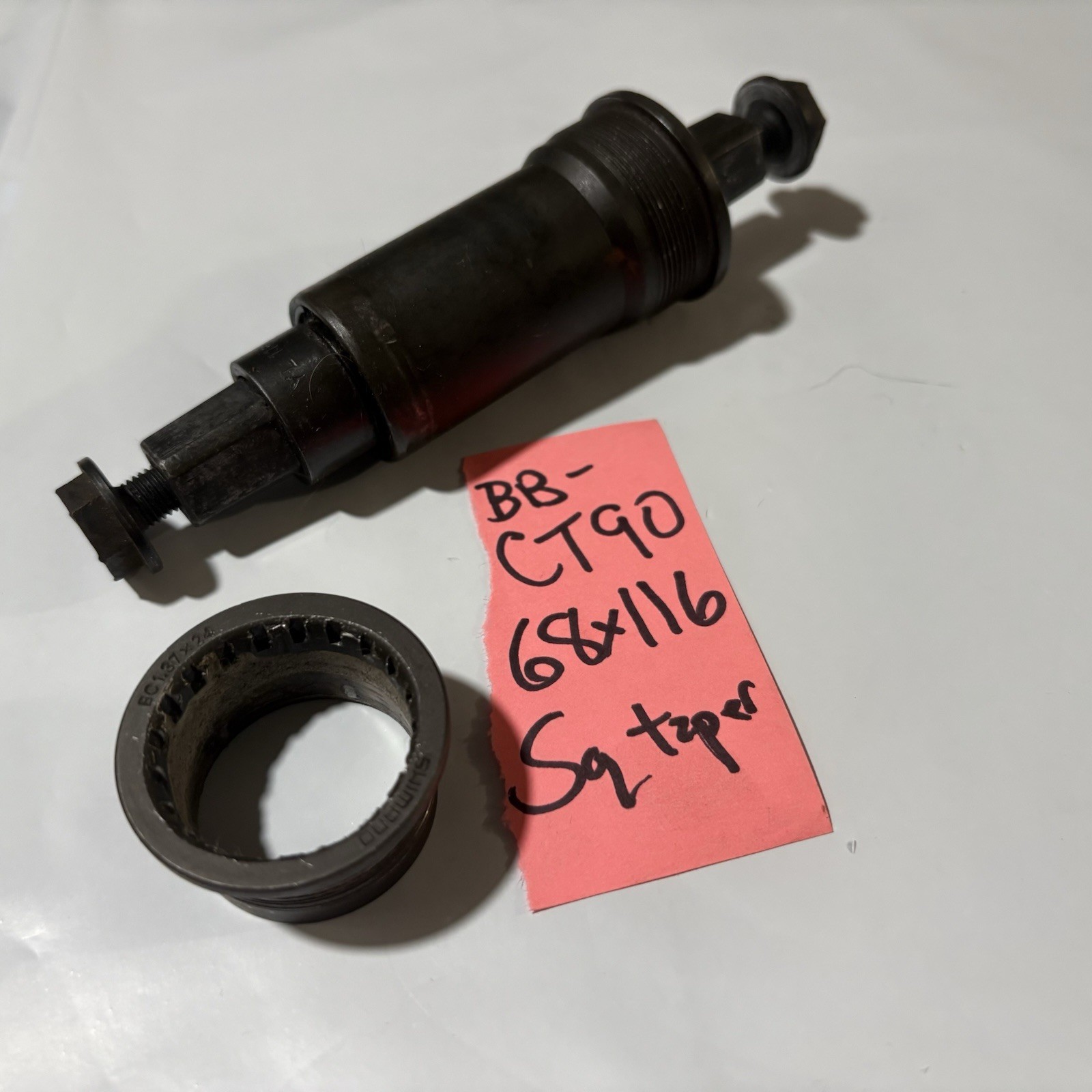 Vintage Shimano Bike Bottom Bracket BB-CT90 68 mm x 116 Square Taper BC137X24