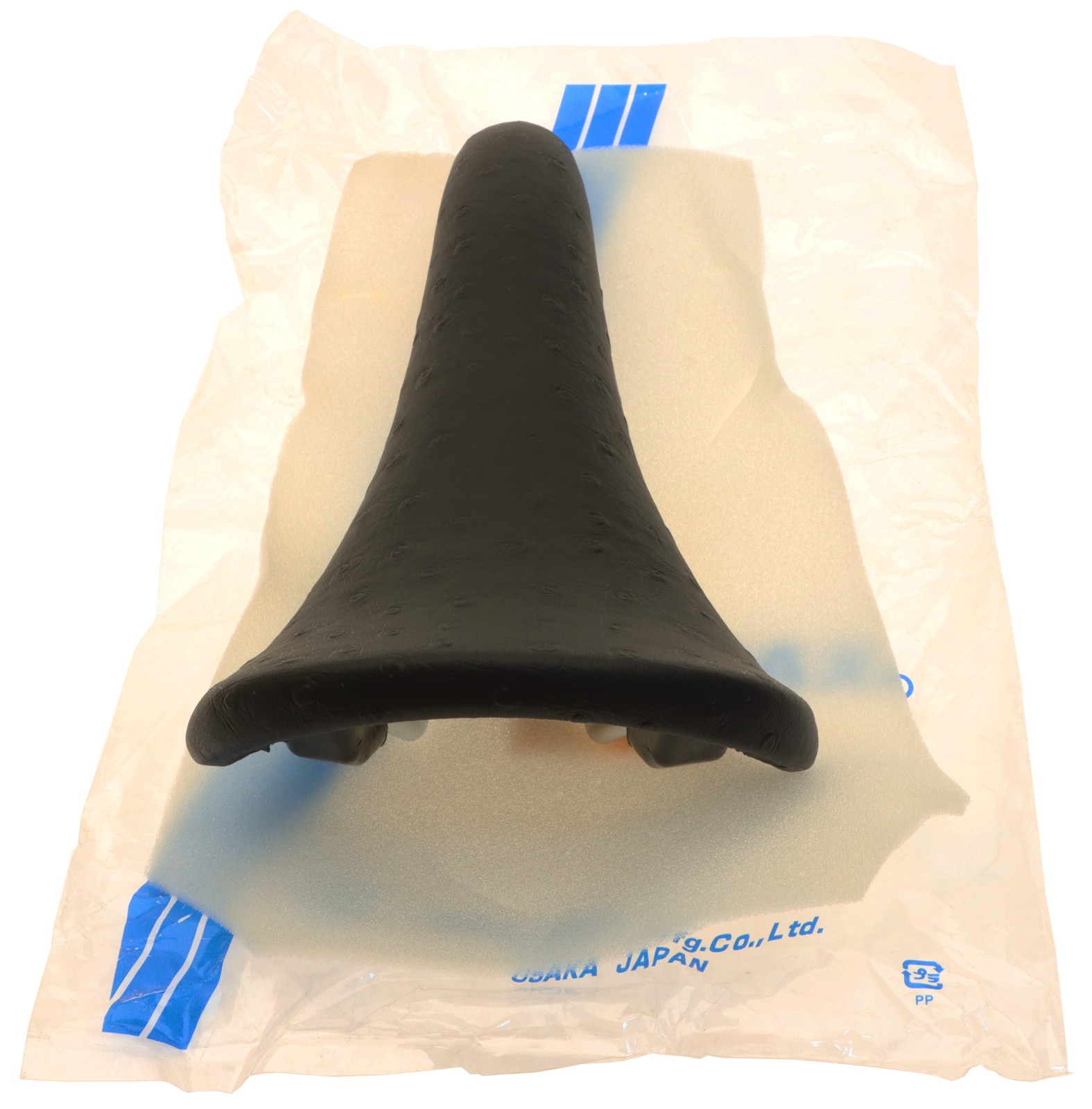 Kashimax Aero AX-2A Saddle Standard Rails Ostrich Textured Vinyl Black NEW