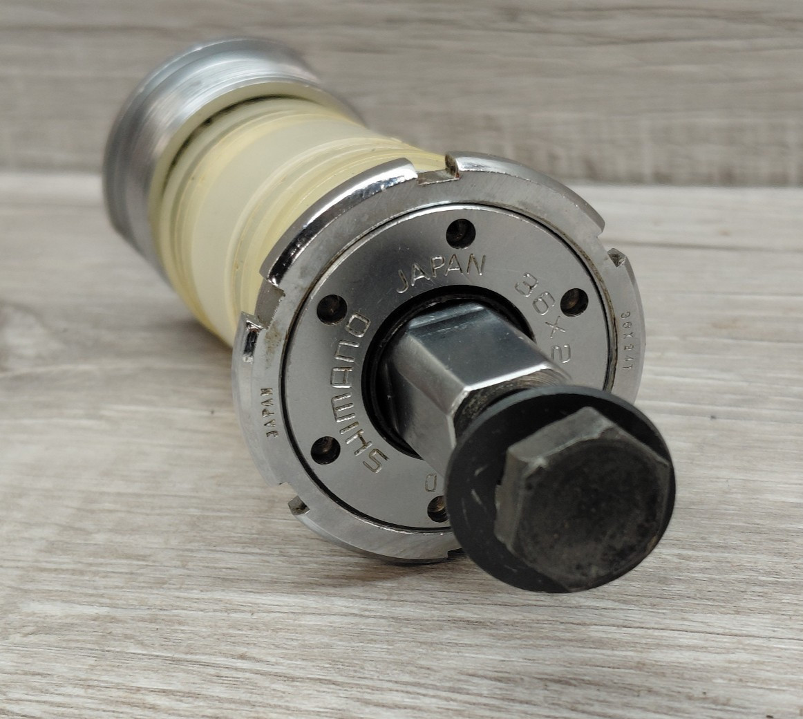Vintage Shimano 600EX, Dura Ace Italian Bottom Bracket 36x24T 70=W=119 JIS Road