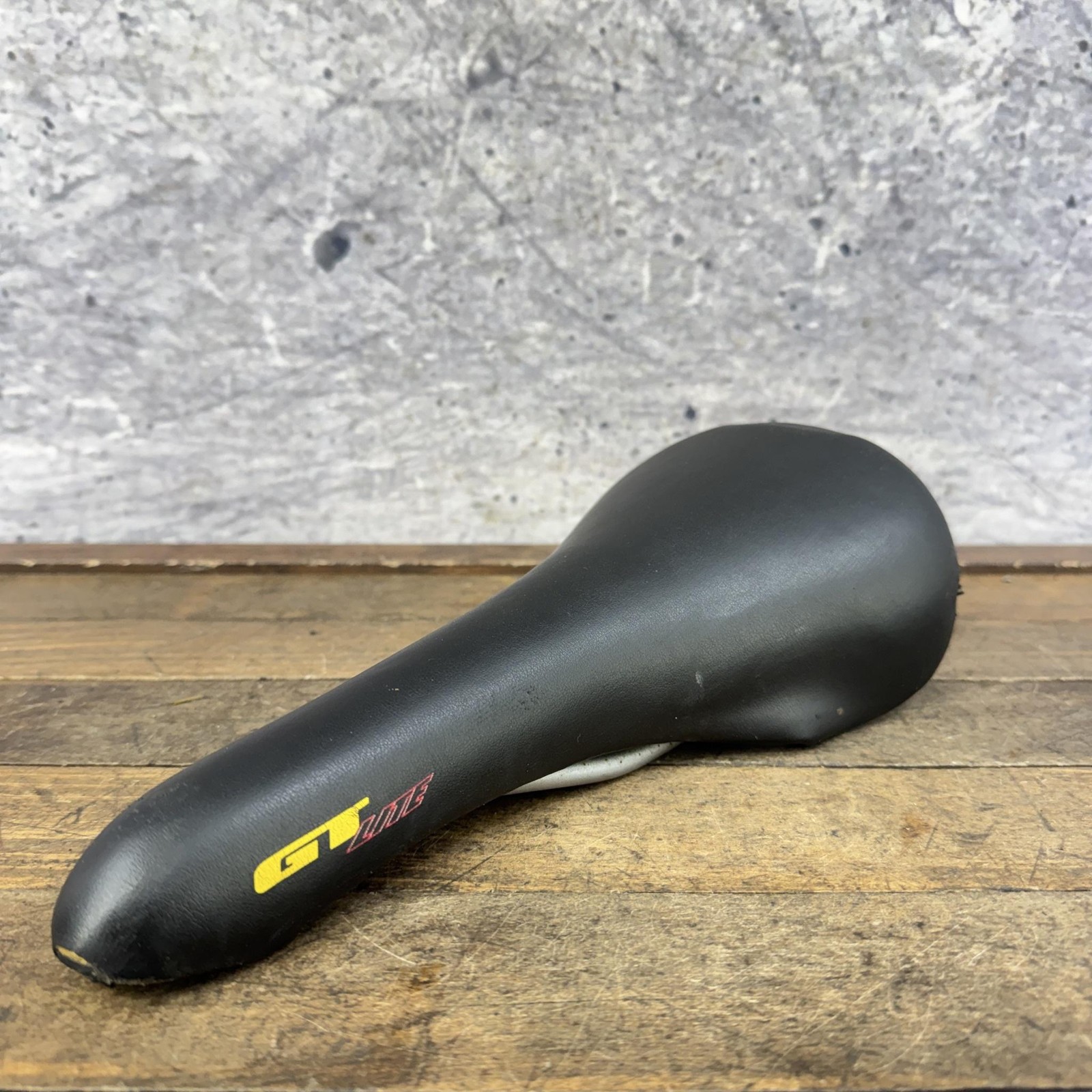 GT Lite Seat Bicycle 90s MTB Saddle GT-8 Black Racing 245g Bike Cut