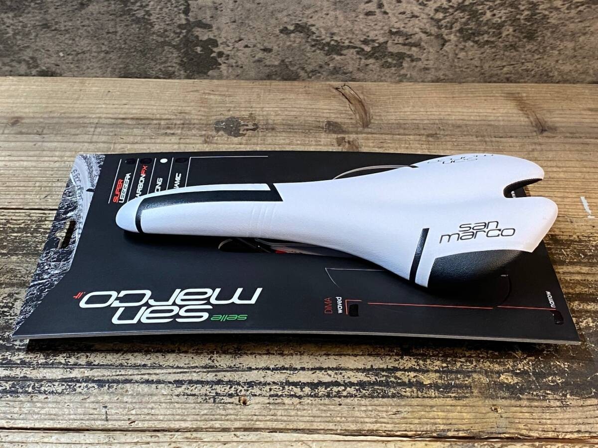 San Marco AspiDE 2 Racing Saddle Narrow XSiLiTE Rails Black and White 196g