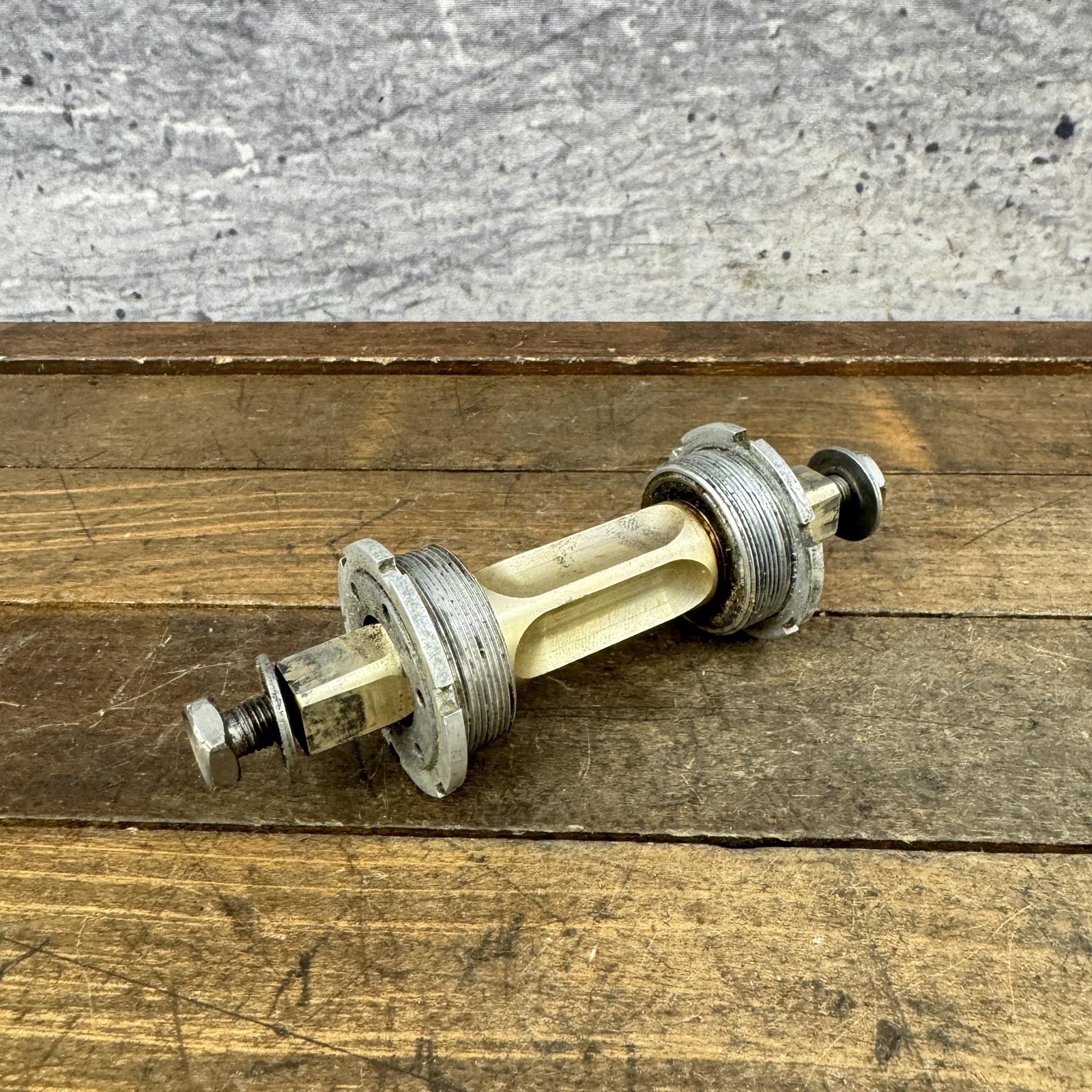 Vintage Sampson Topline Titanium Bottom Bracket 68mm 112.5 113mm Ti Spindle